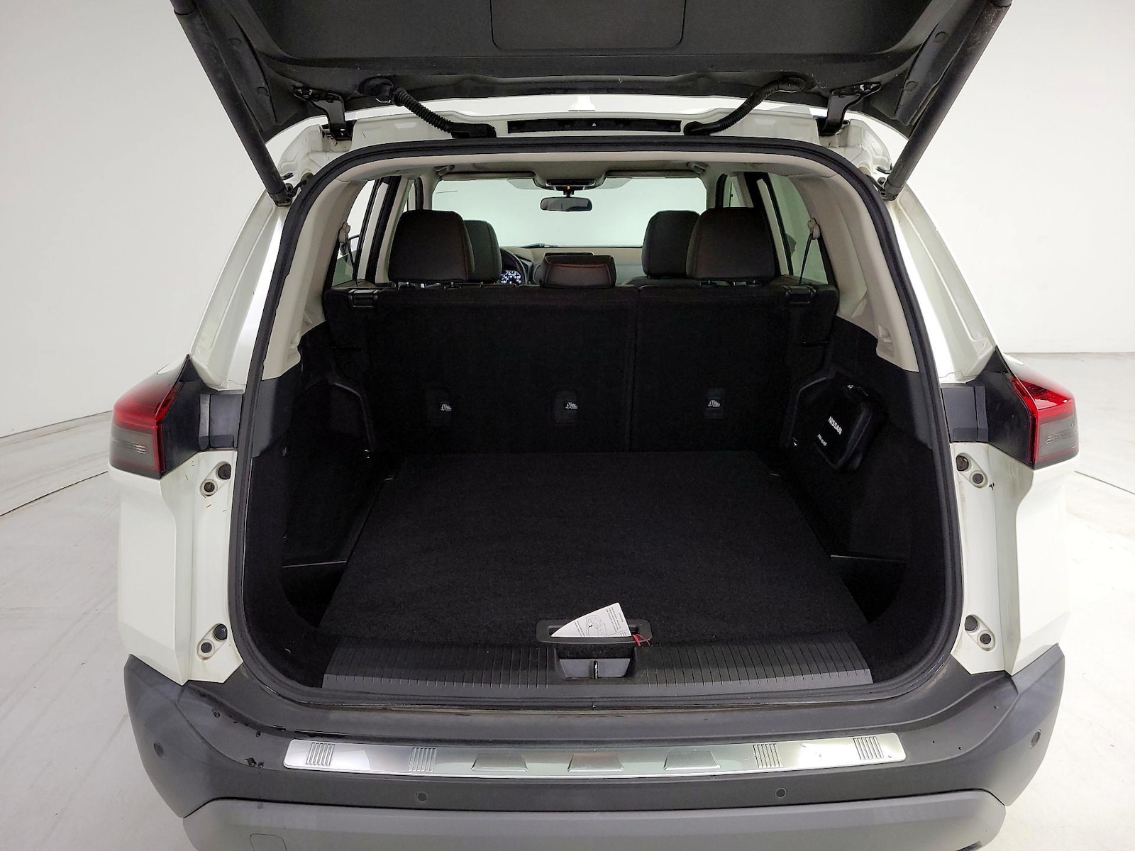 2021 Nissan Rogue SV - Photo 22