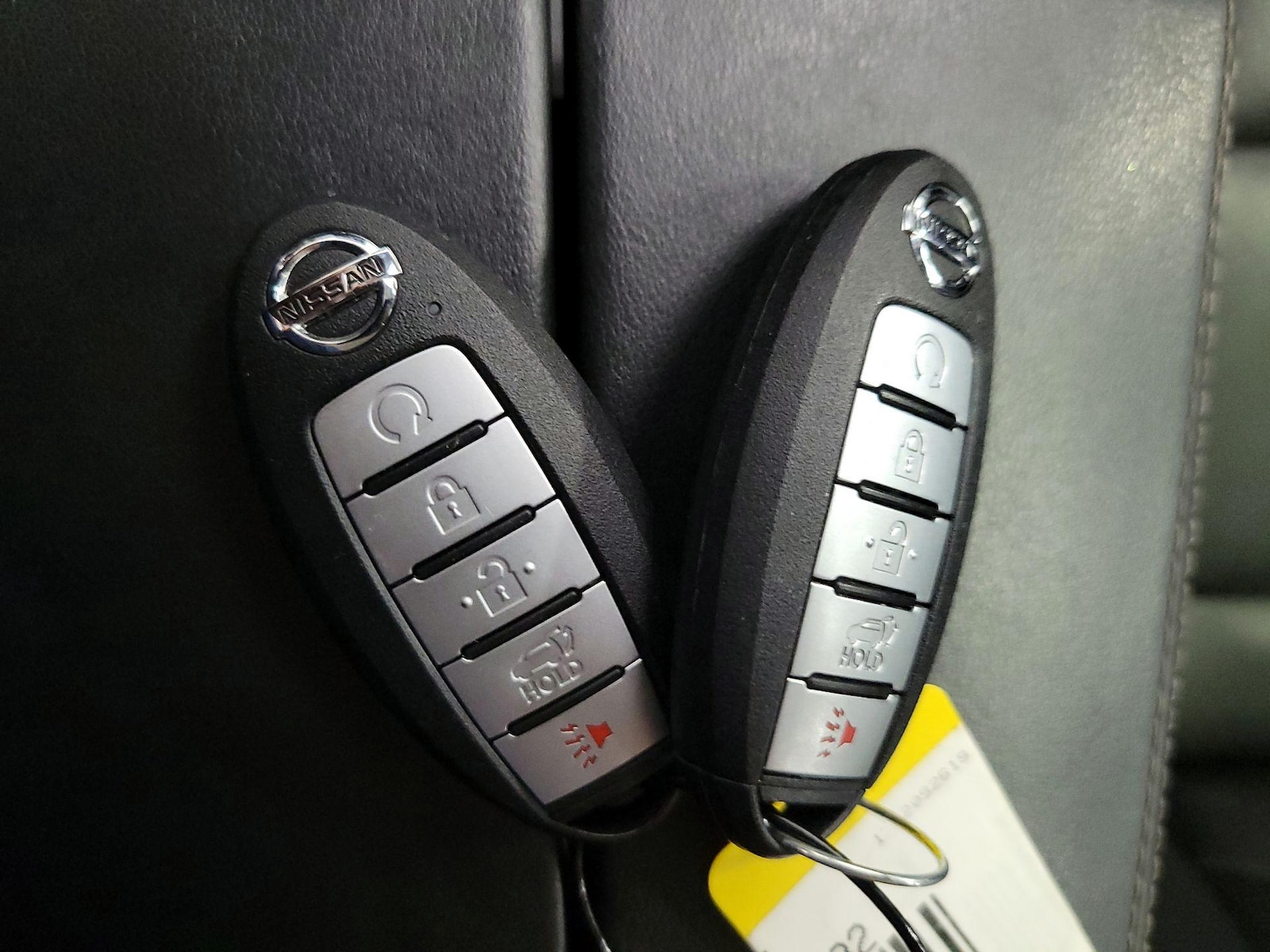2021 Nissan Rogue SV - Photo 25