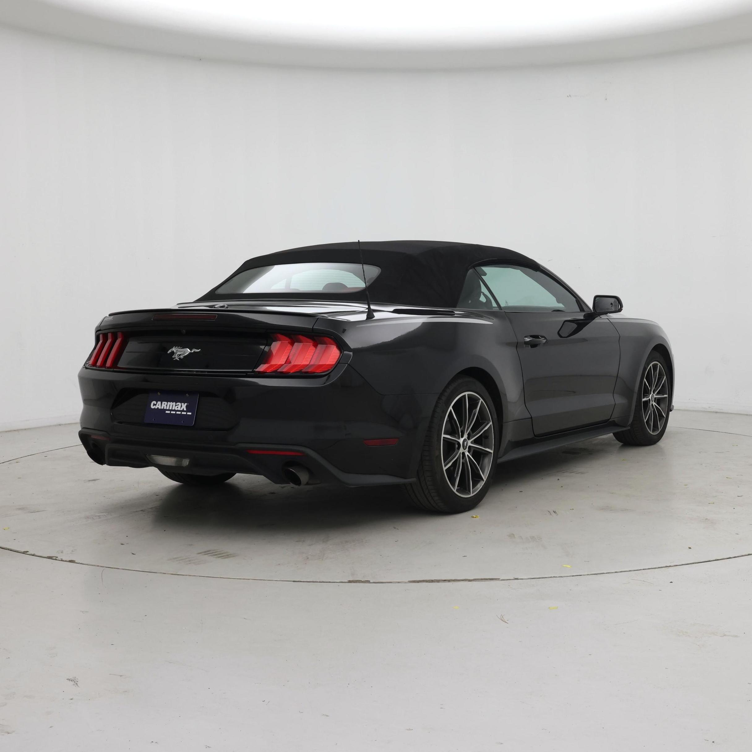 Thumbnail: 2019 Ford Mustang - 8