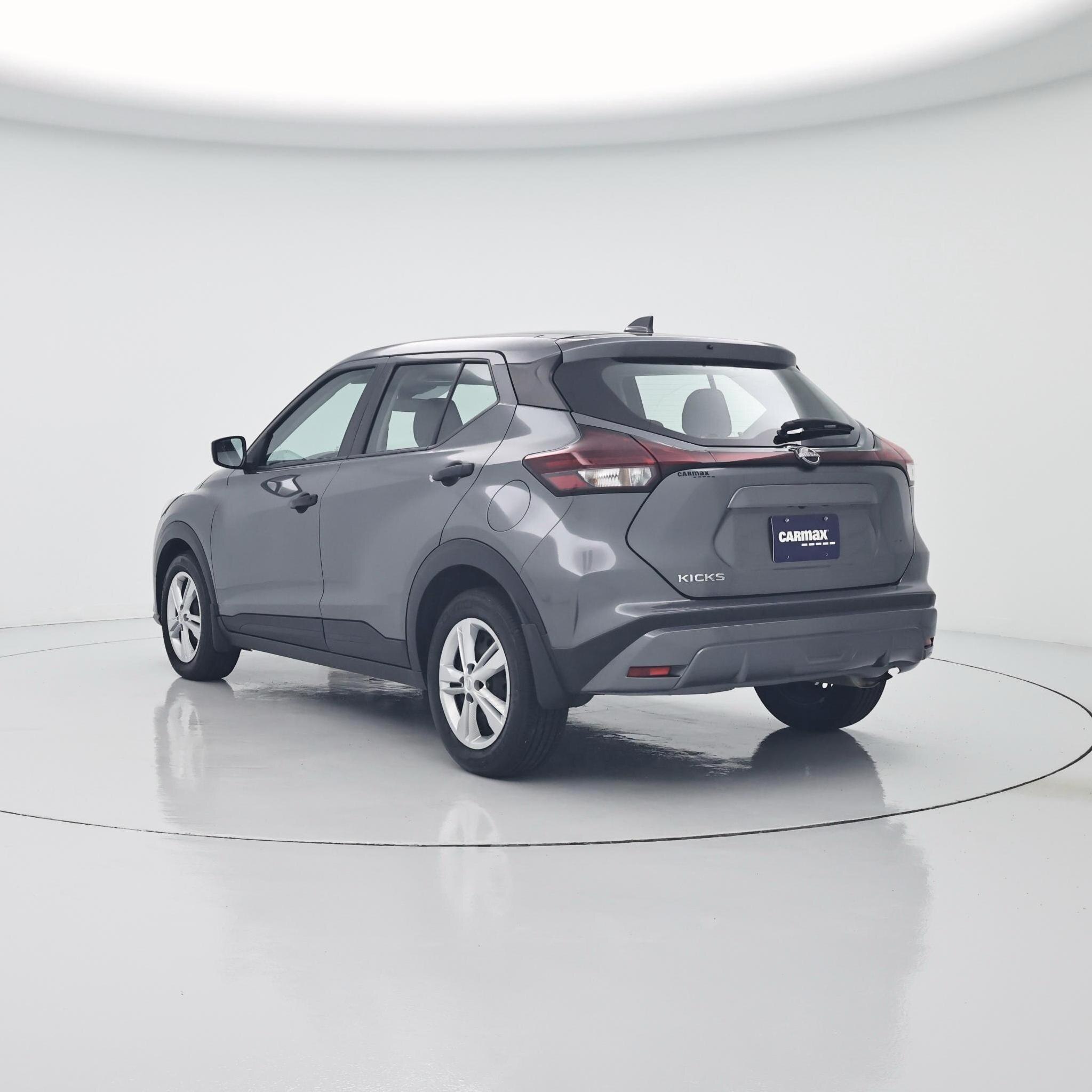 Thumbnail: 2025 Nissan Kicks - 2