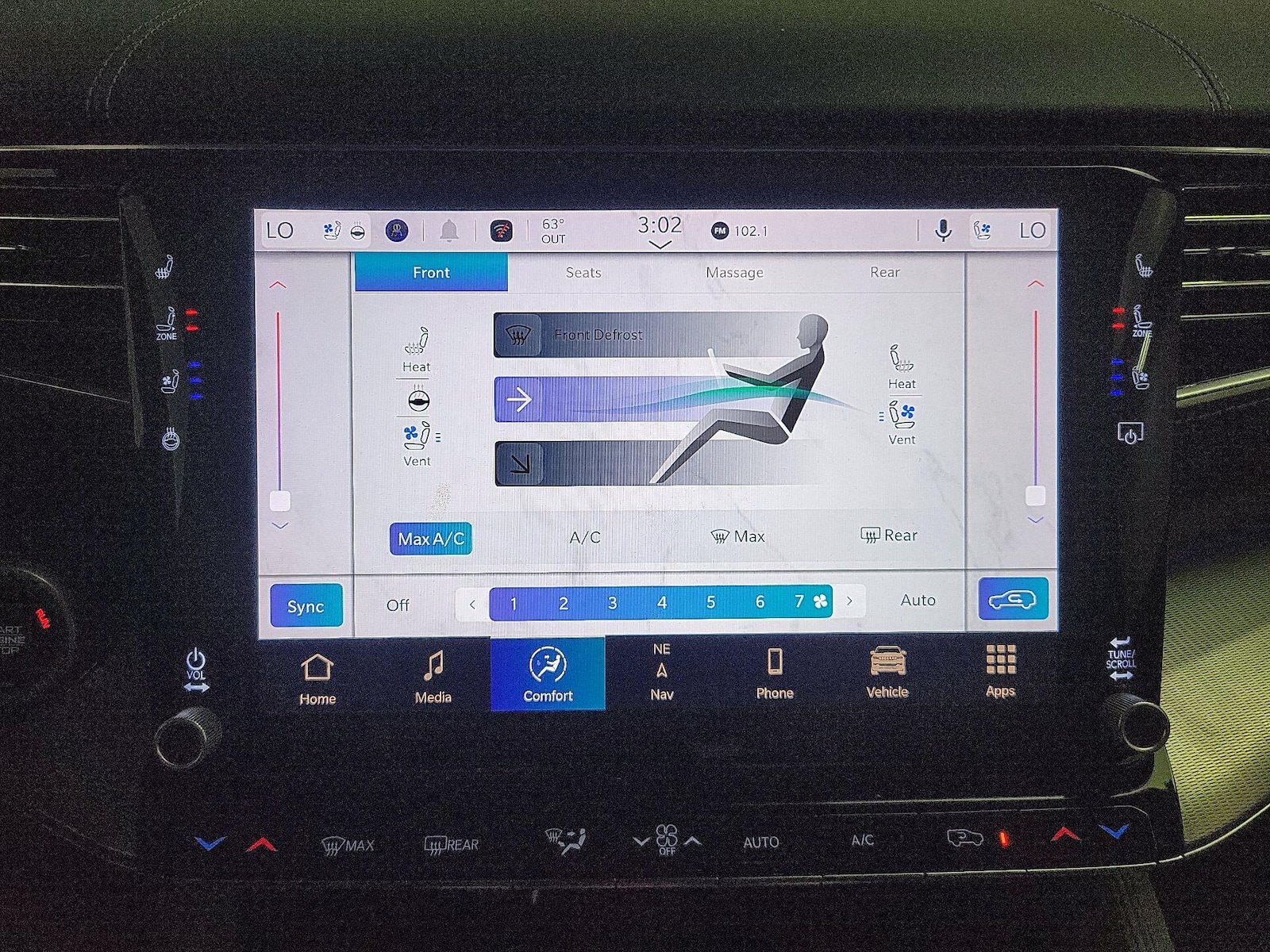 2023 Jeep Grand Wagoneer Series I - Photo 18
