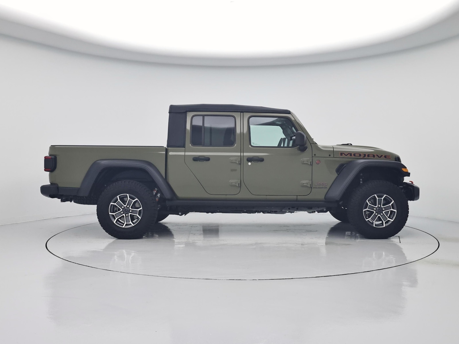 2025 Jeep Gladiator Mojave - Photo 8