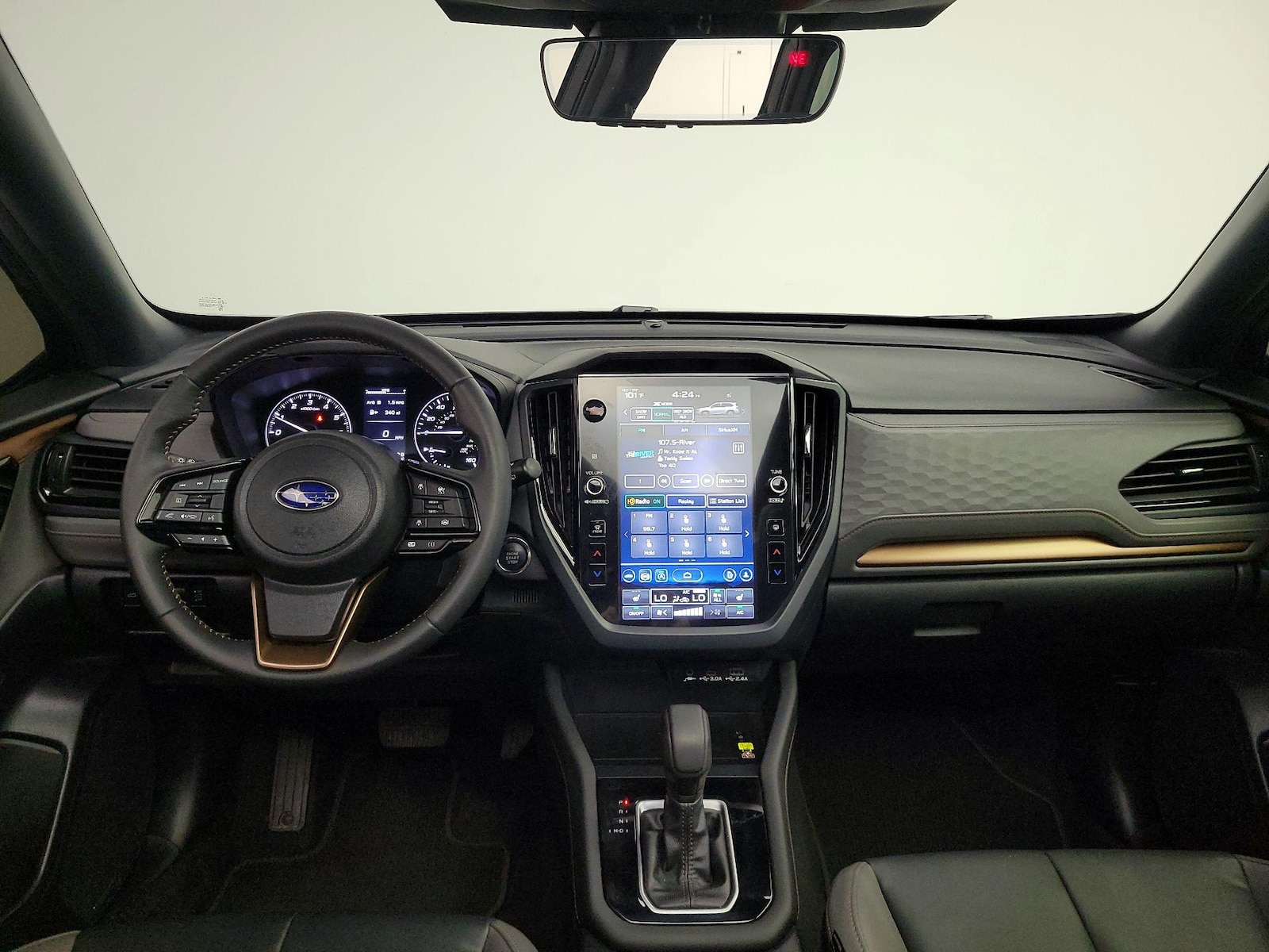 Apple CarPlay® & Android Auto™