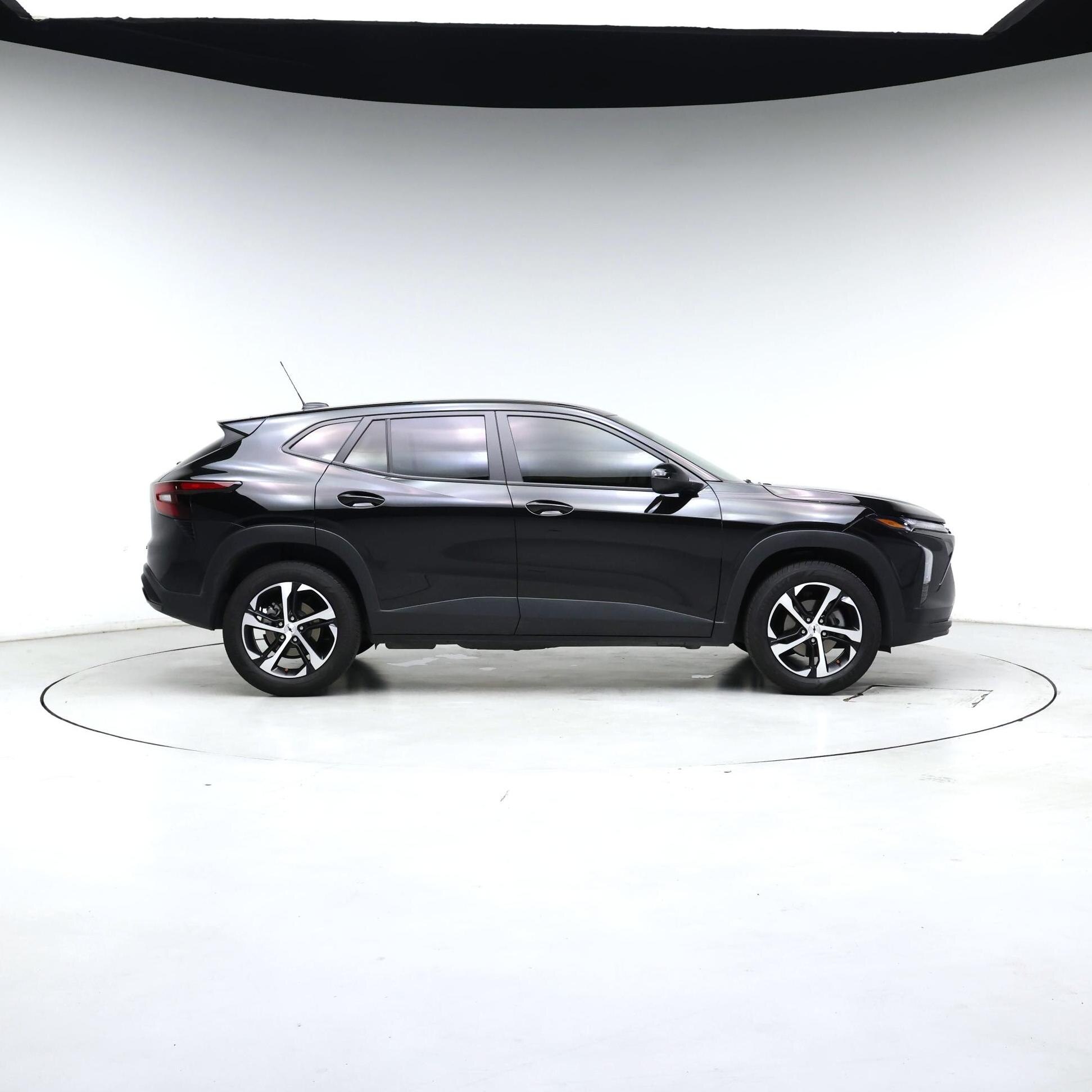 Thumbnail: 2025 Chevrolet Trax - 7