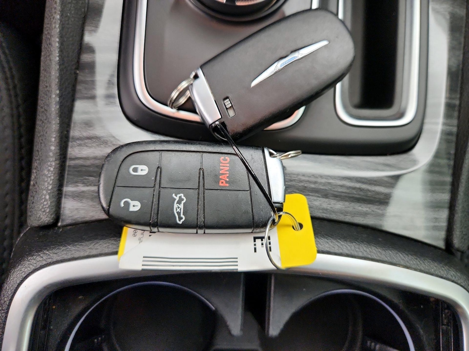 2018 Chrysler 300 Touring - Photo 23