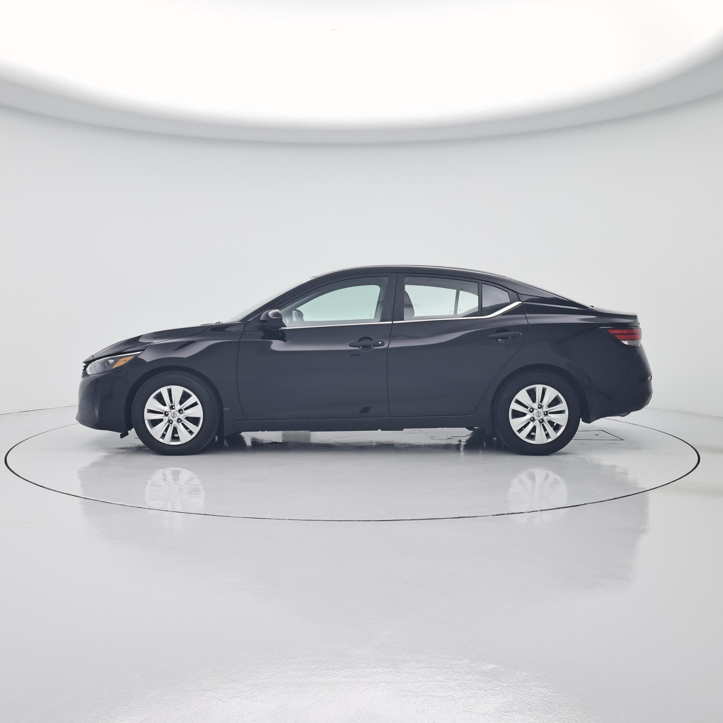 Thumbnail: 2025 Nissan Sentra - 3