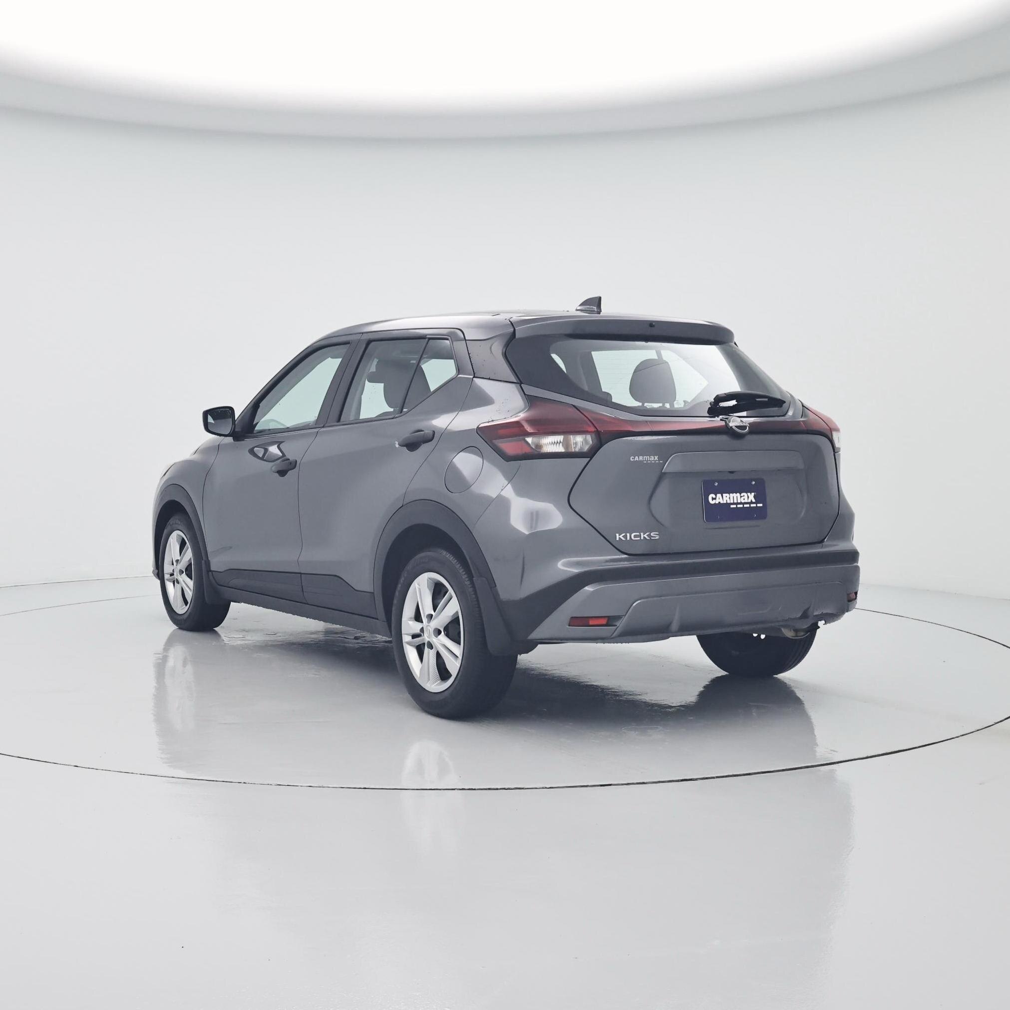 Thumbnail: 2025 Nissan Kicks - 2