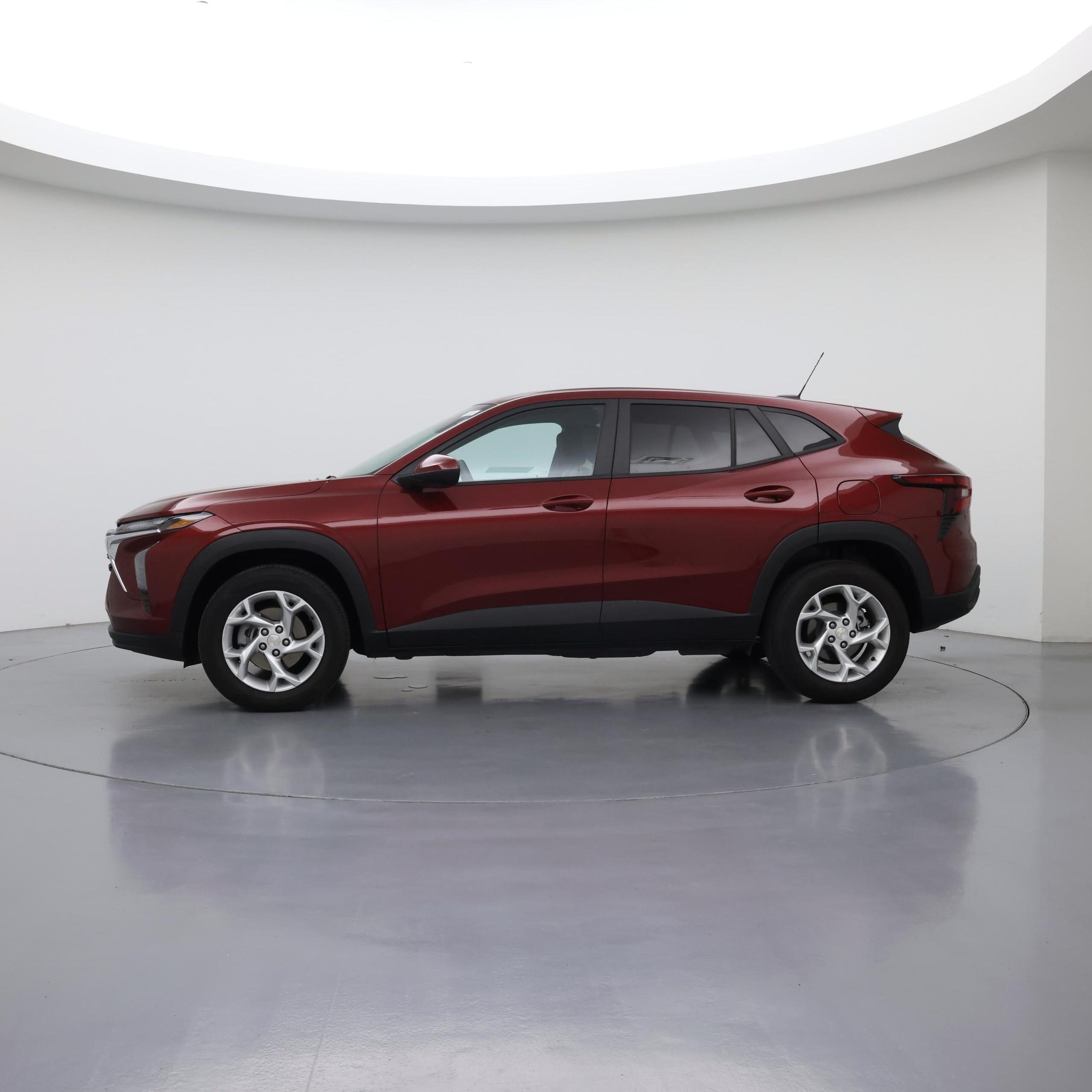 Thumbnail: 2025 Chevrolet Trax - 3