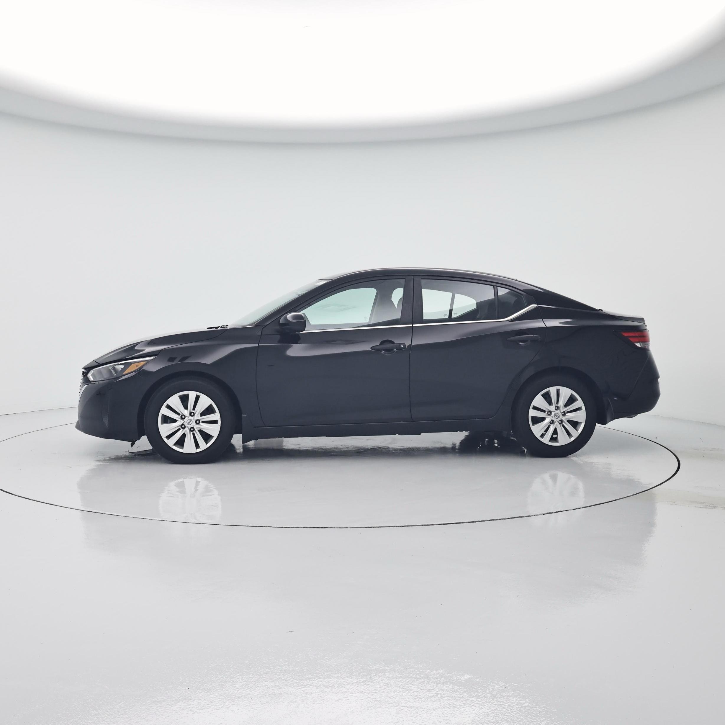 Thumbnail: 2025 Nissan Sentra - 3