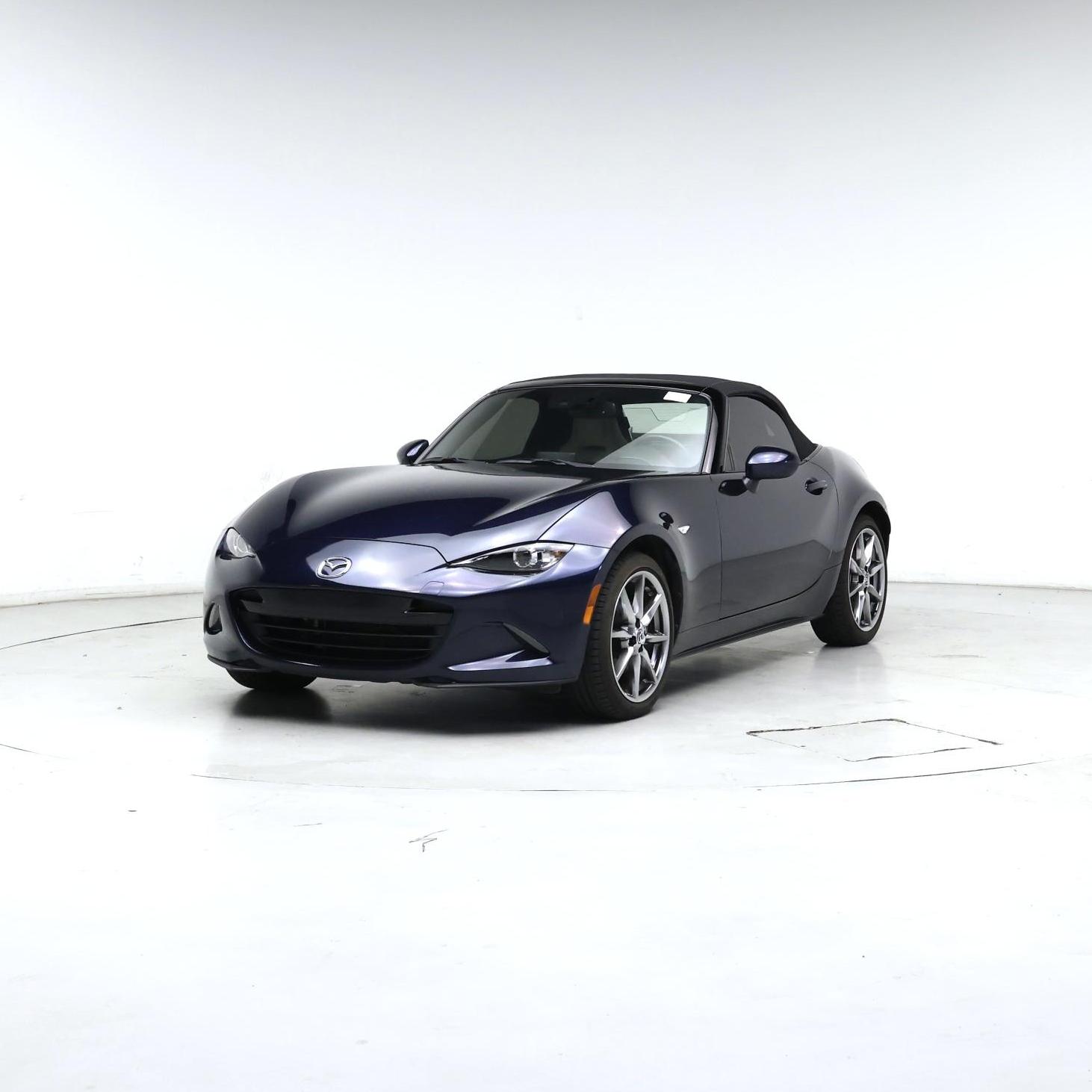 Thumbnail: 2021 Mazda MX-5 Miata - 4