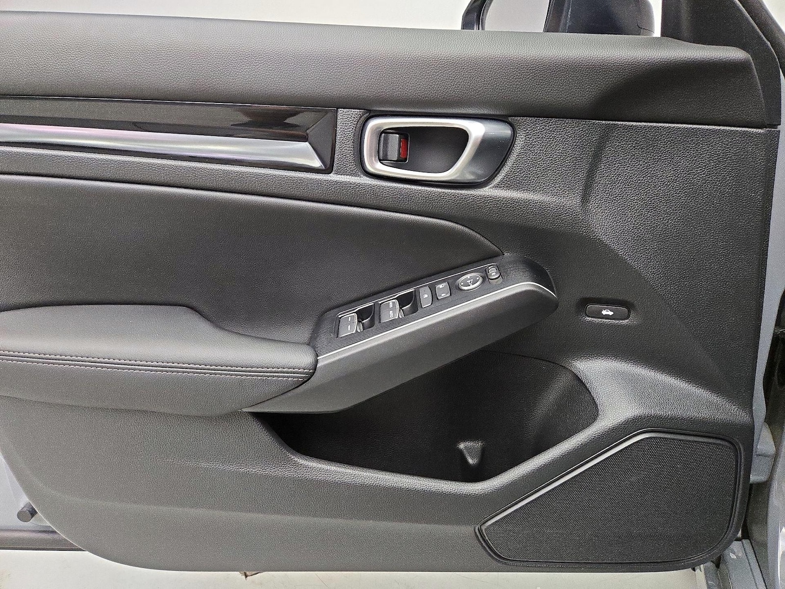 2025 Honda Civic Sport Touring - Photo 13