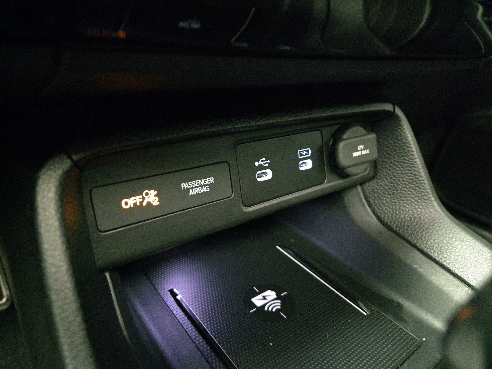 2025 Honda Civic Sport Touring - Photo 20