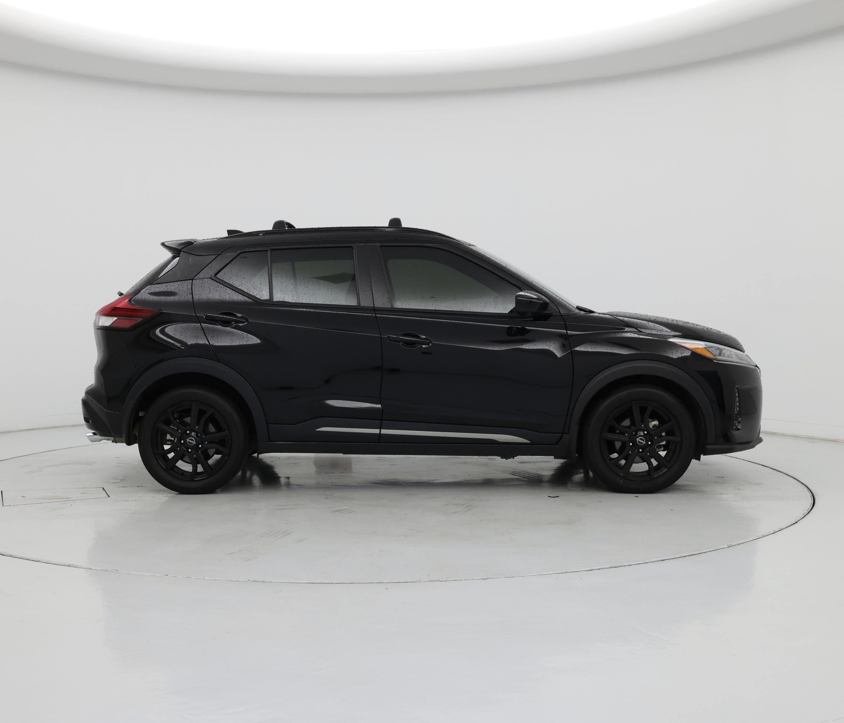 Thumbnail: 2024 Nissan Kicks - 7