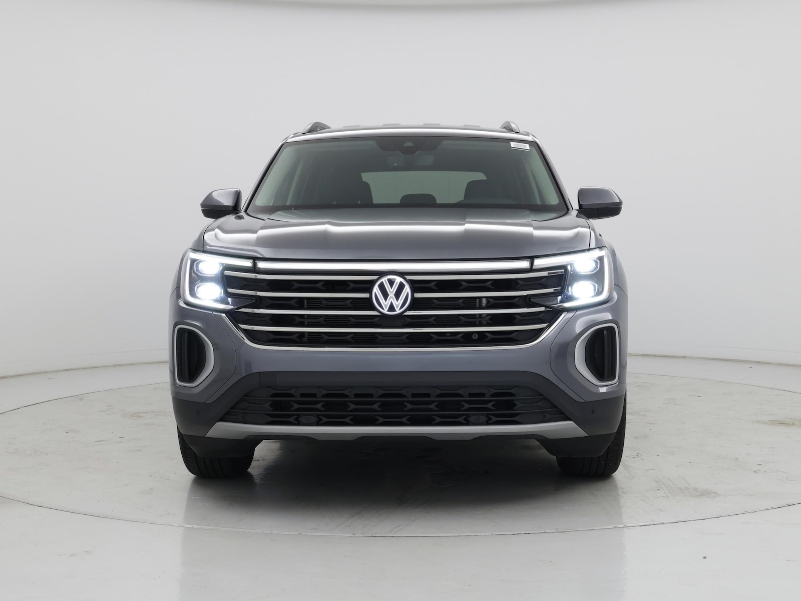 2024 Volkswagen Atlas SE w/Tech - Photo 6