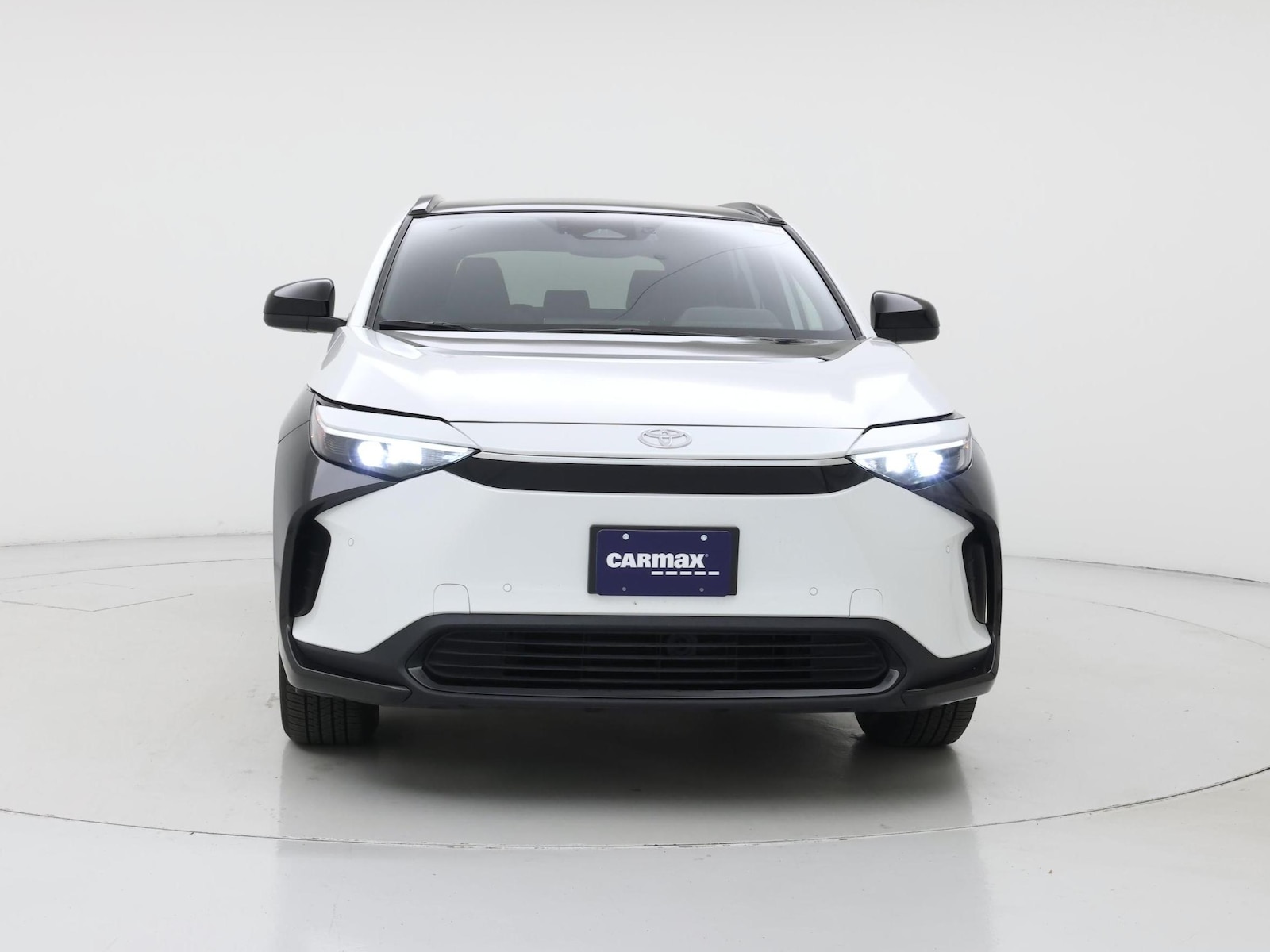 2024 Toyota bZ4X XLE - Photo 6