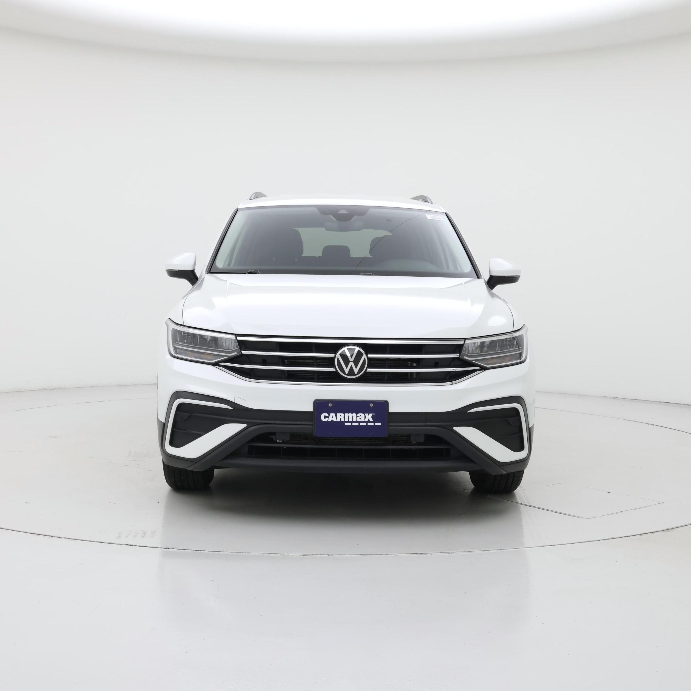 Thumbnail: 2023 Volkswagen Tiguan - 5