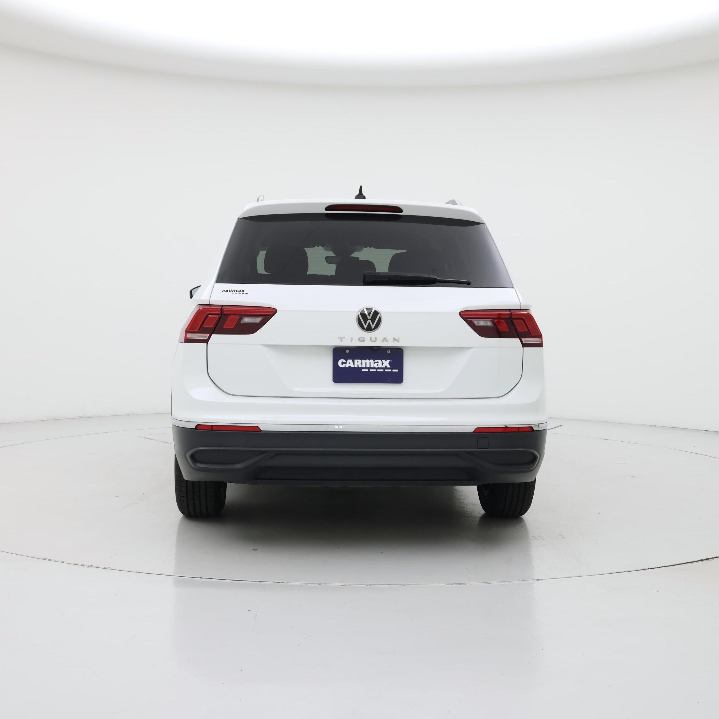 Thumbnail: 2023 Volkswagen Tiguan - 6