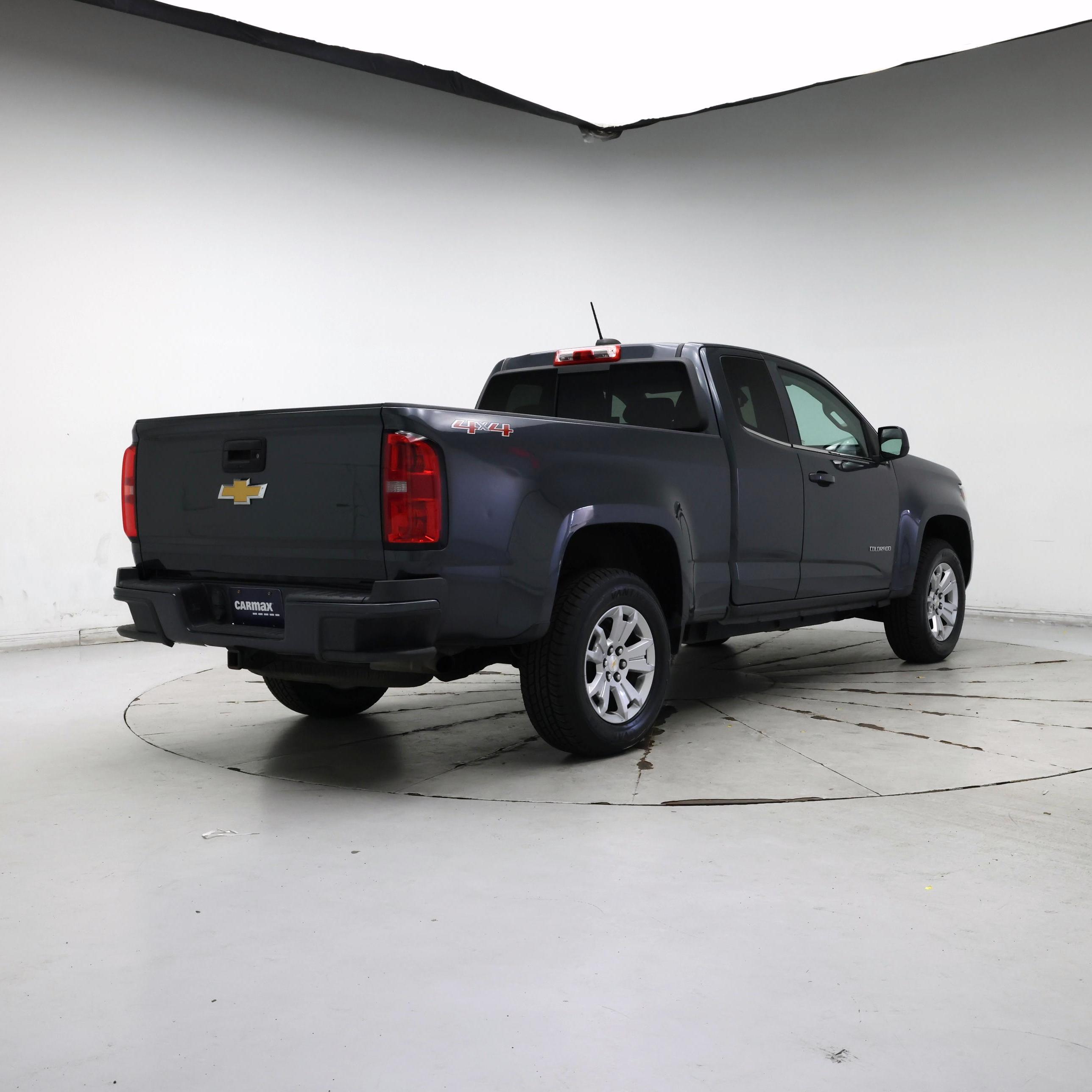 Thumbnail: 2017 Chevrolet Colorado - 8