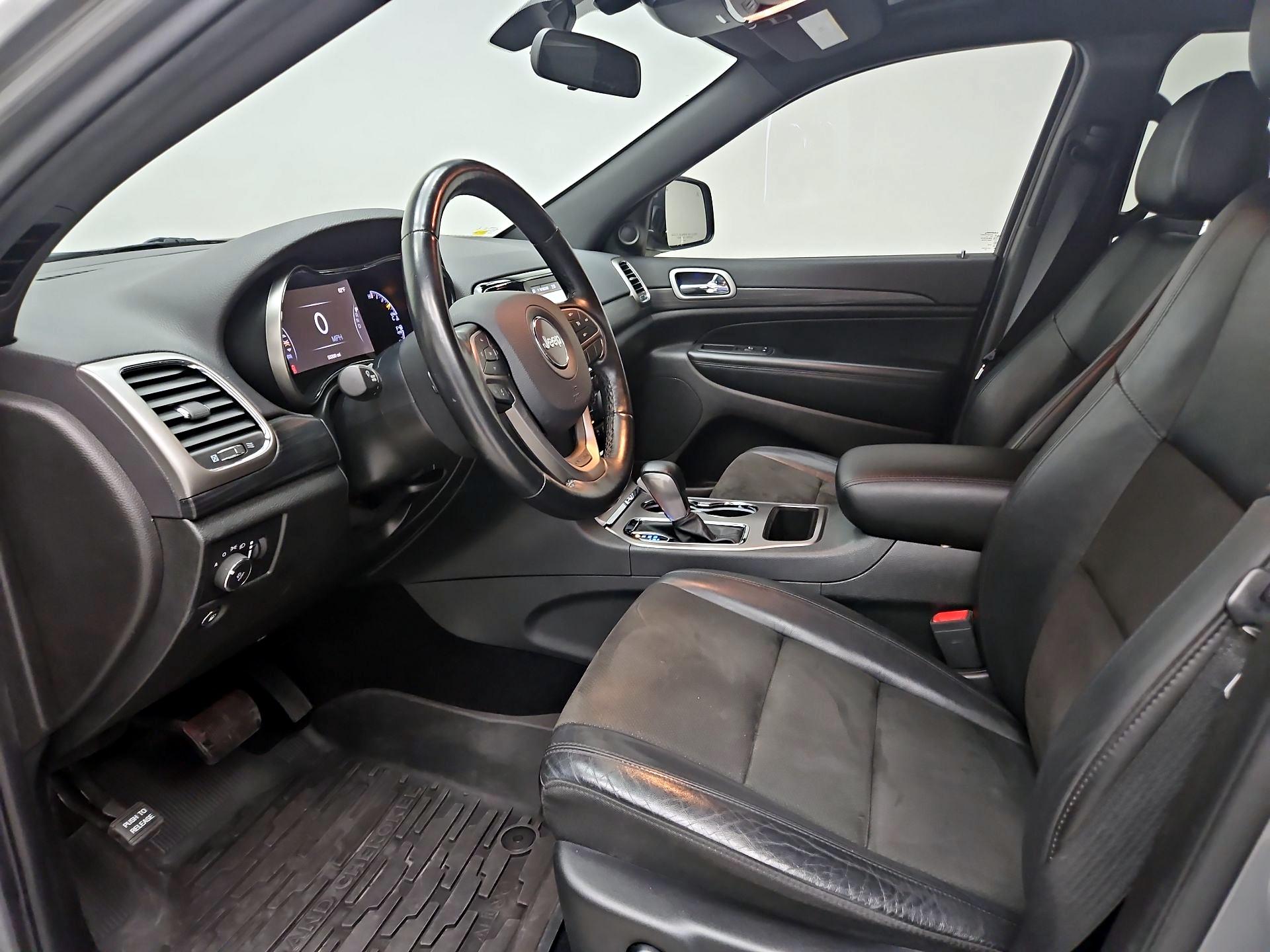 Thumbnail: 2021 Jeep Grand Cherokee - 11