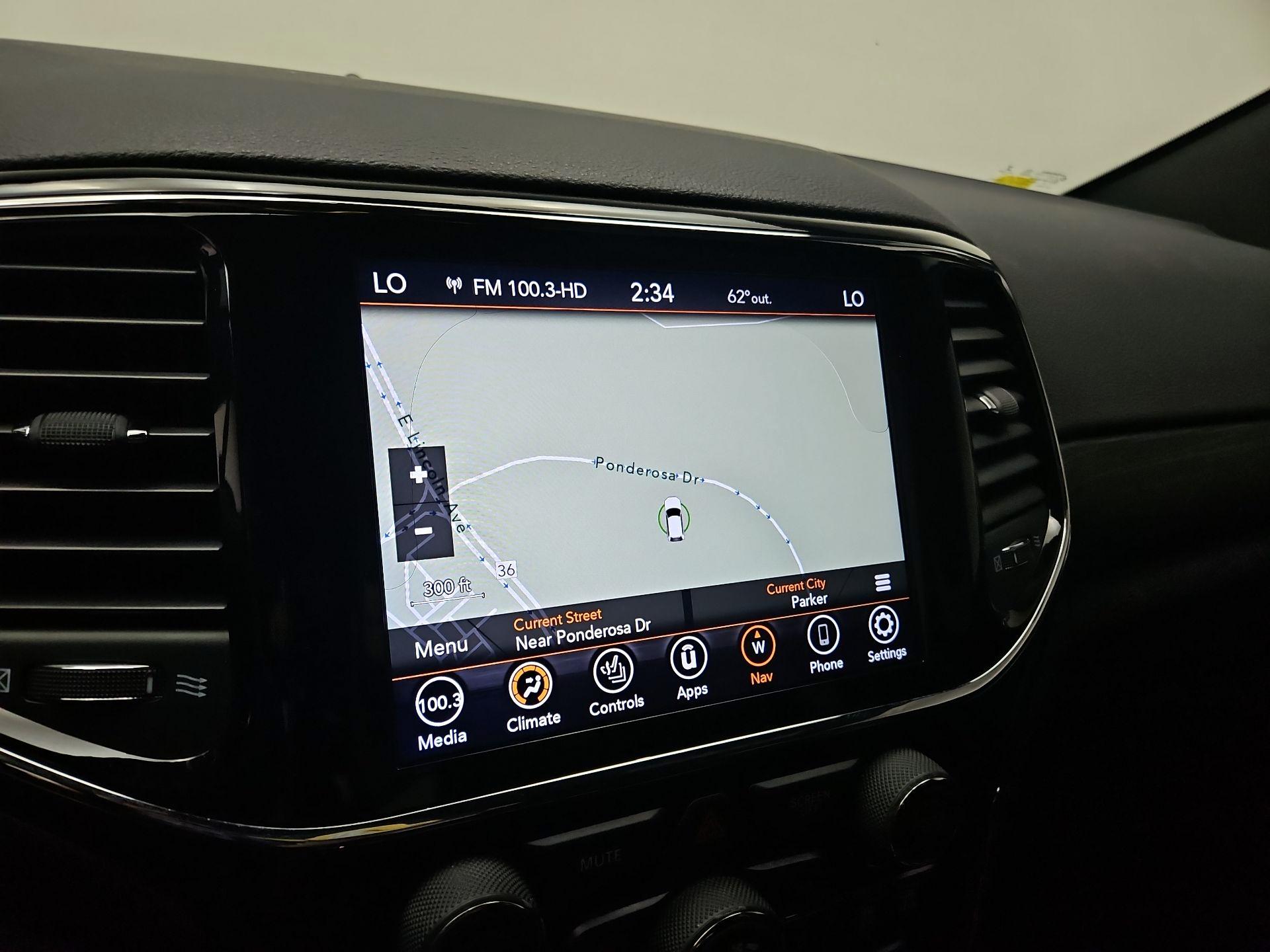 Thumbnail: 2021 Jeep Grand Cherokee - 14