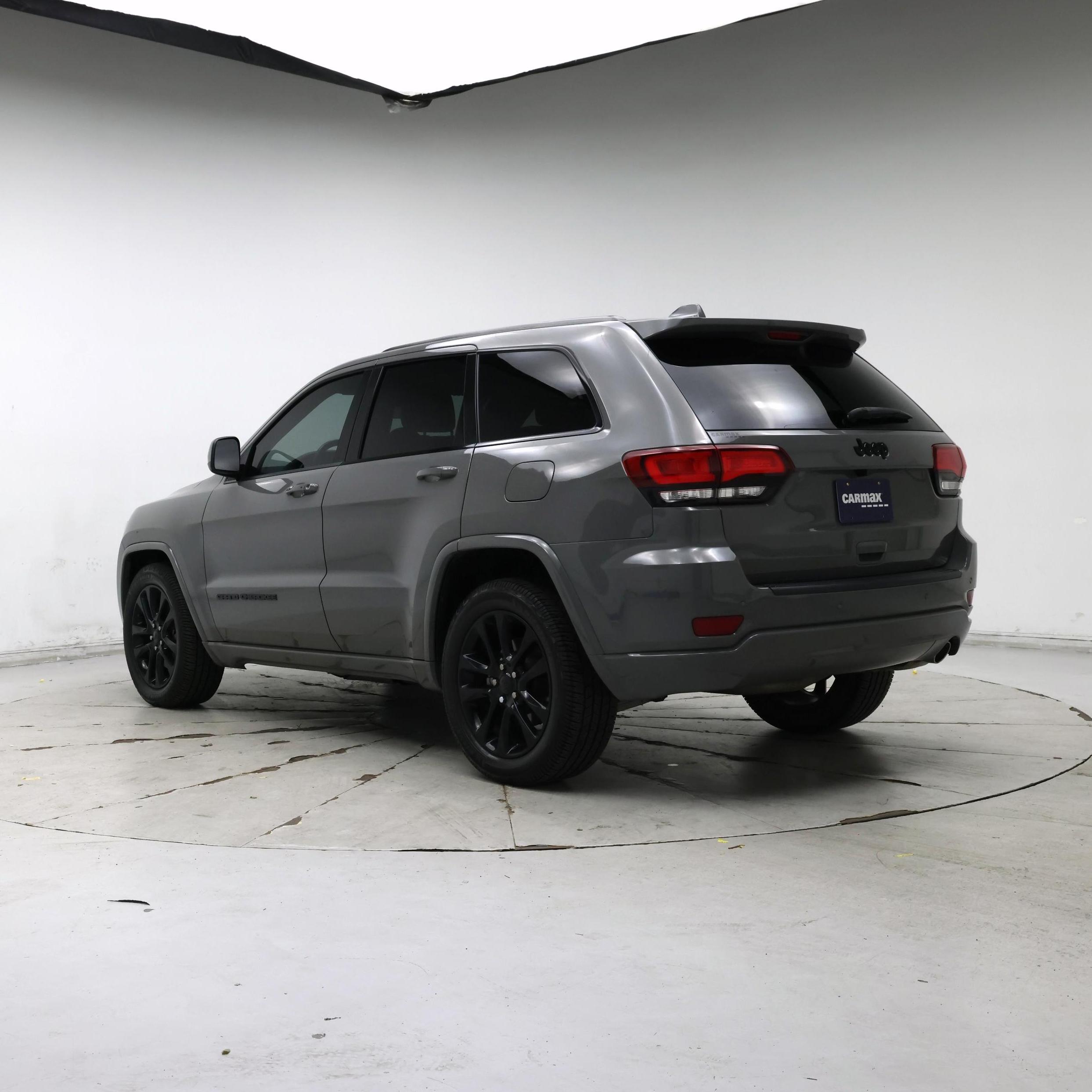 Thumbnail: 2021 Jeep Grand Cherokee - 2