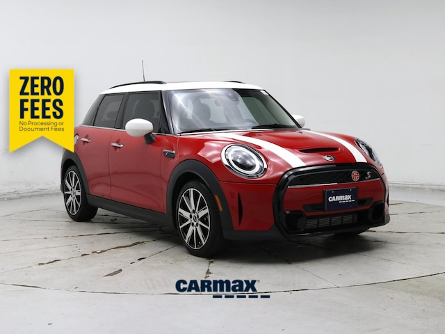 Red 2024 MINI Cooper S 5-Door Hatchback FWD Hatchback Automatic