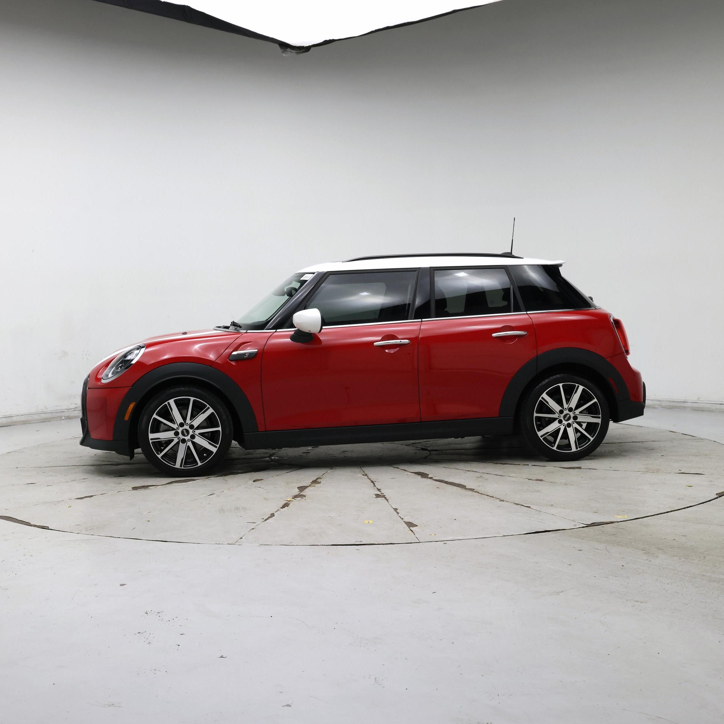 Thumbnail: 2024 MINI Cooper Hardtop - 3