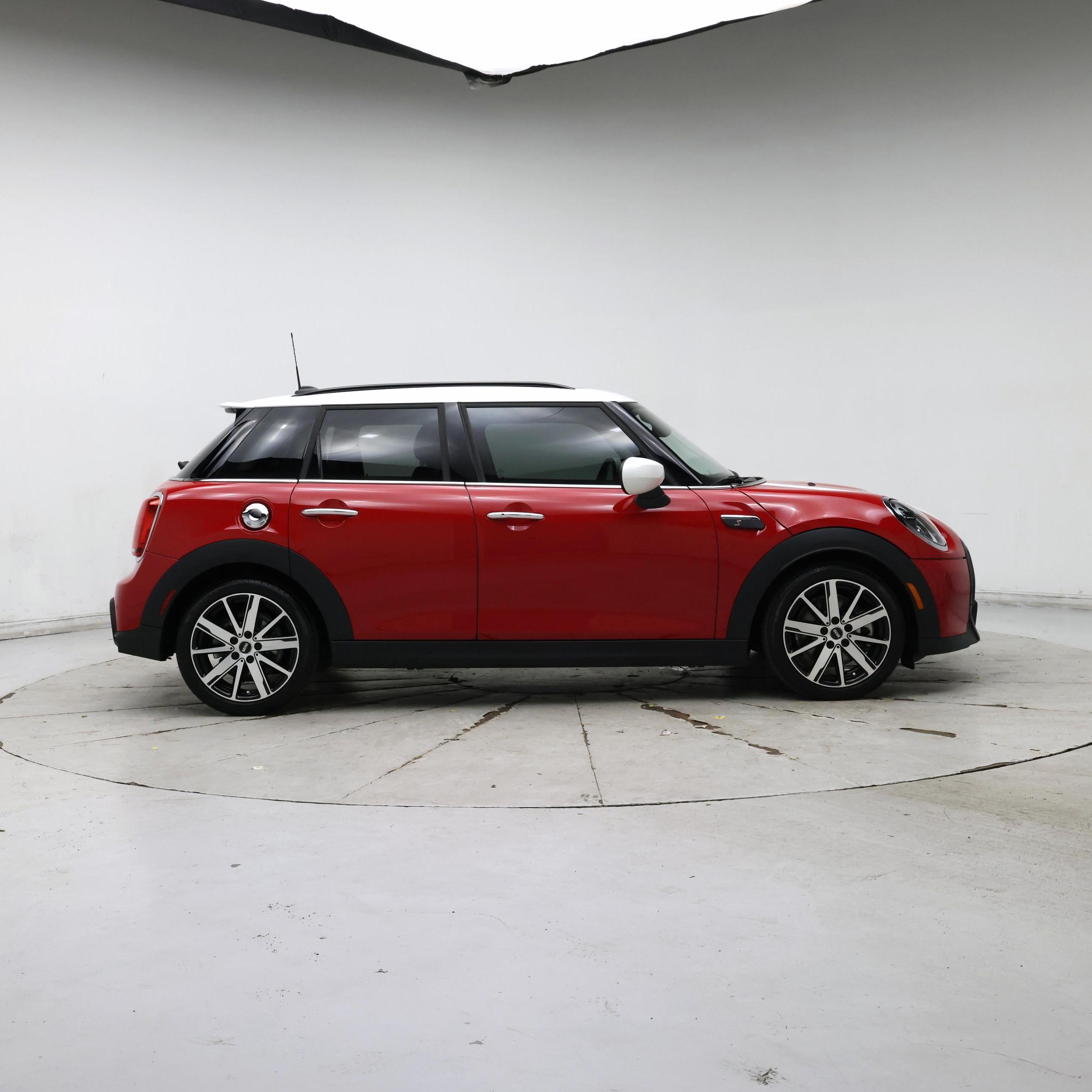 Thumbnail: 2024 MINI Cooper Hardtop - 7