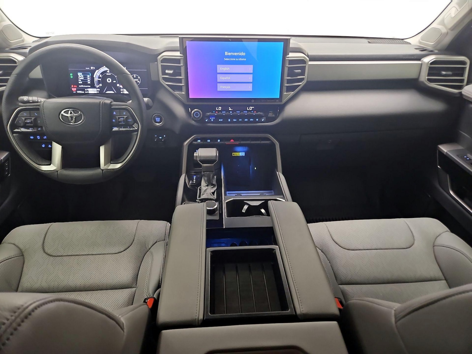 2024 Toyota Tundra Limited - Photo 10
