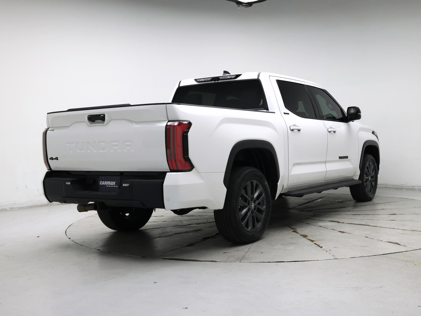 2024 Toyota Tundra Limited - Photo 9
