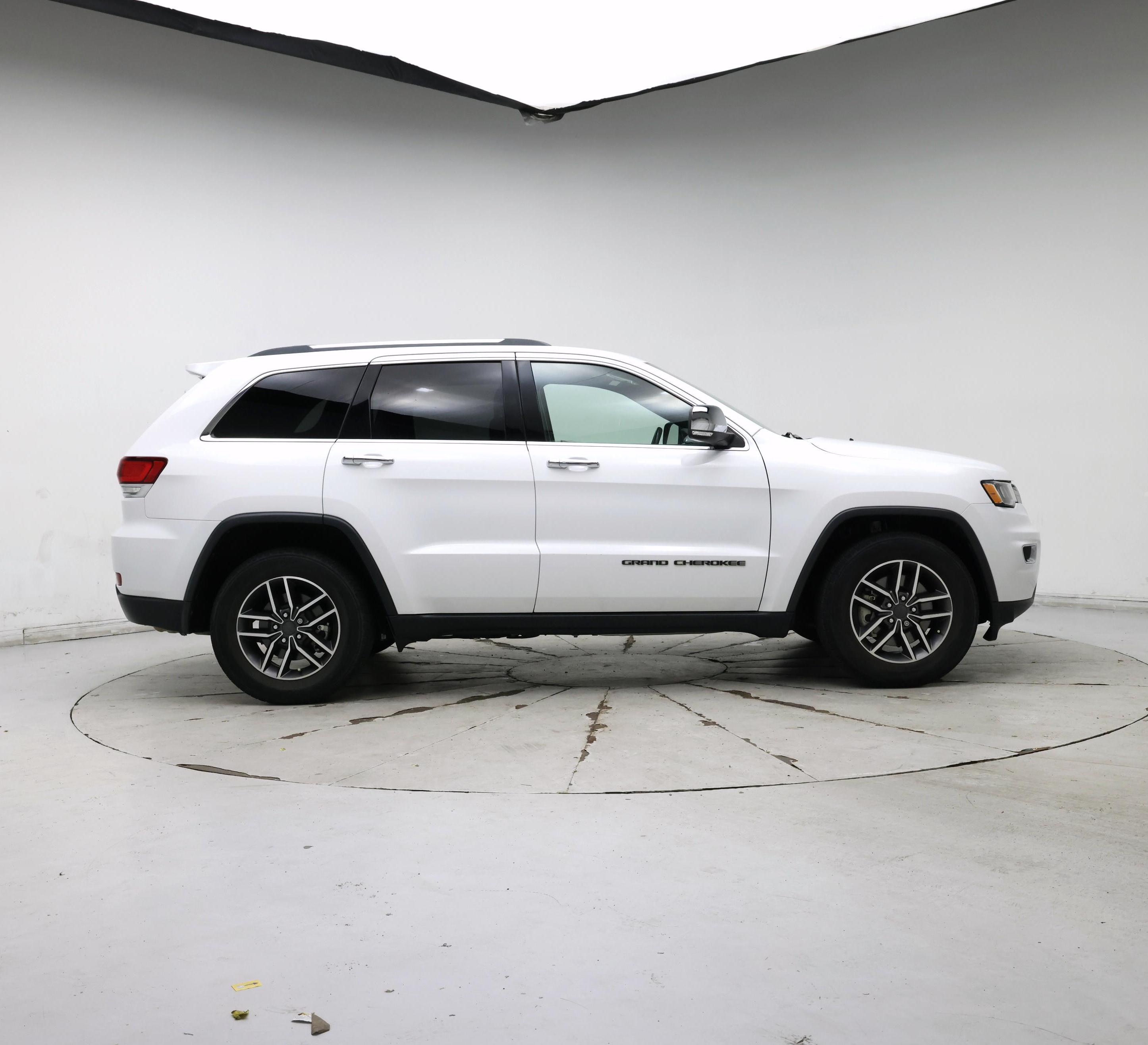 Thumbnail: 2021 Jeep Grand Cherokee - 7
