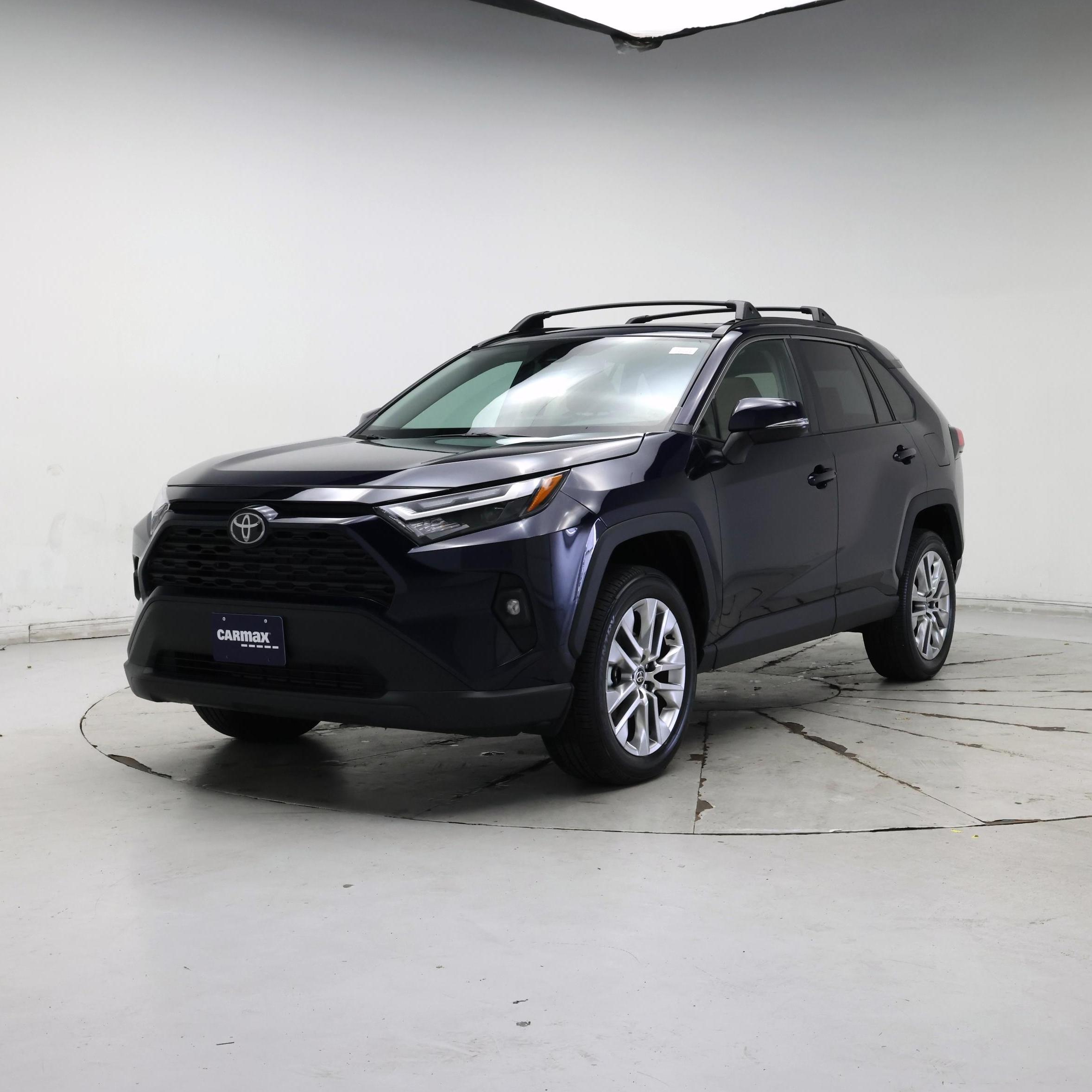 Thumbnail: 2025 Toyota RAV4 - 4