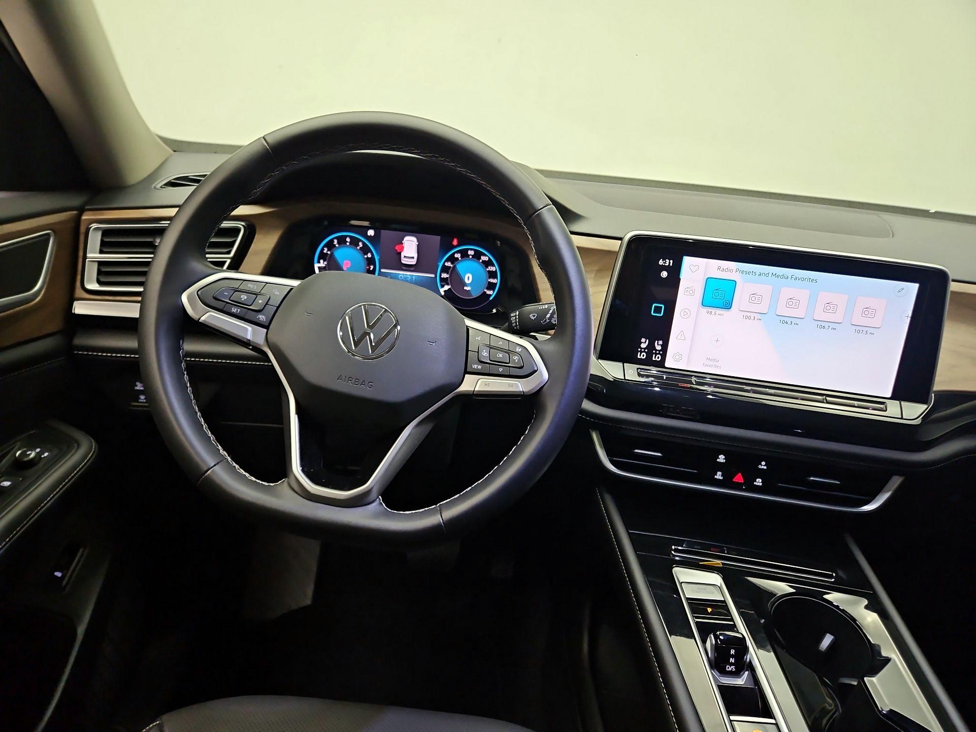 Thumbnail: 2026 Volkswagen Atlas - 10