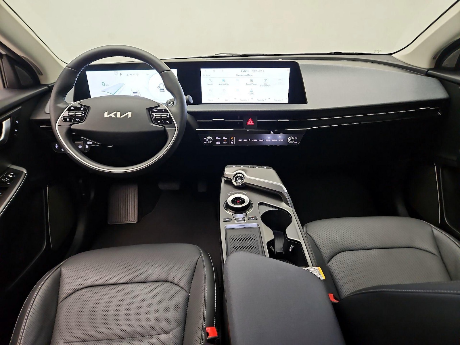 2023 Kia EV6 Wind - Photo 10