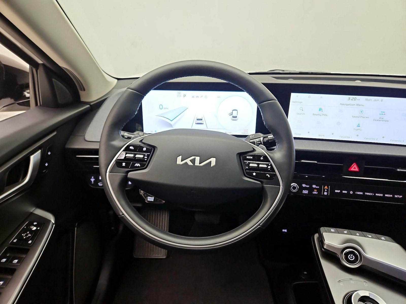 2023 Kia EV6 Wind - Photo 11