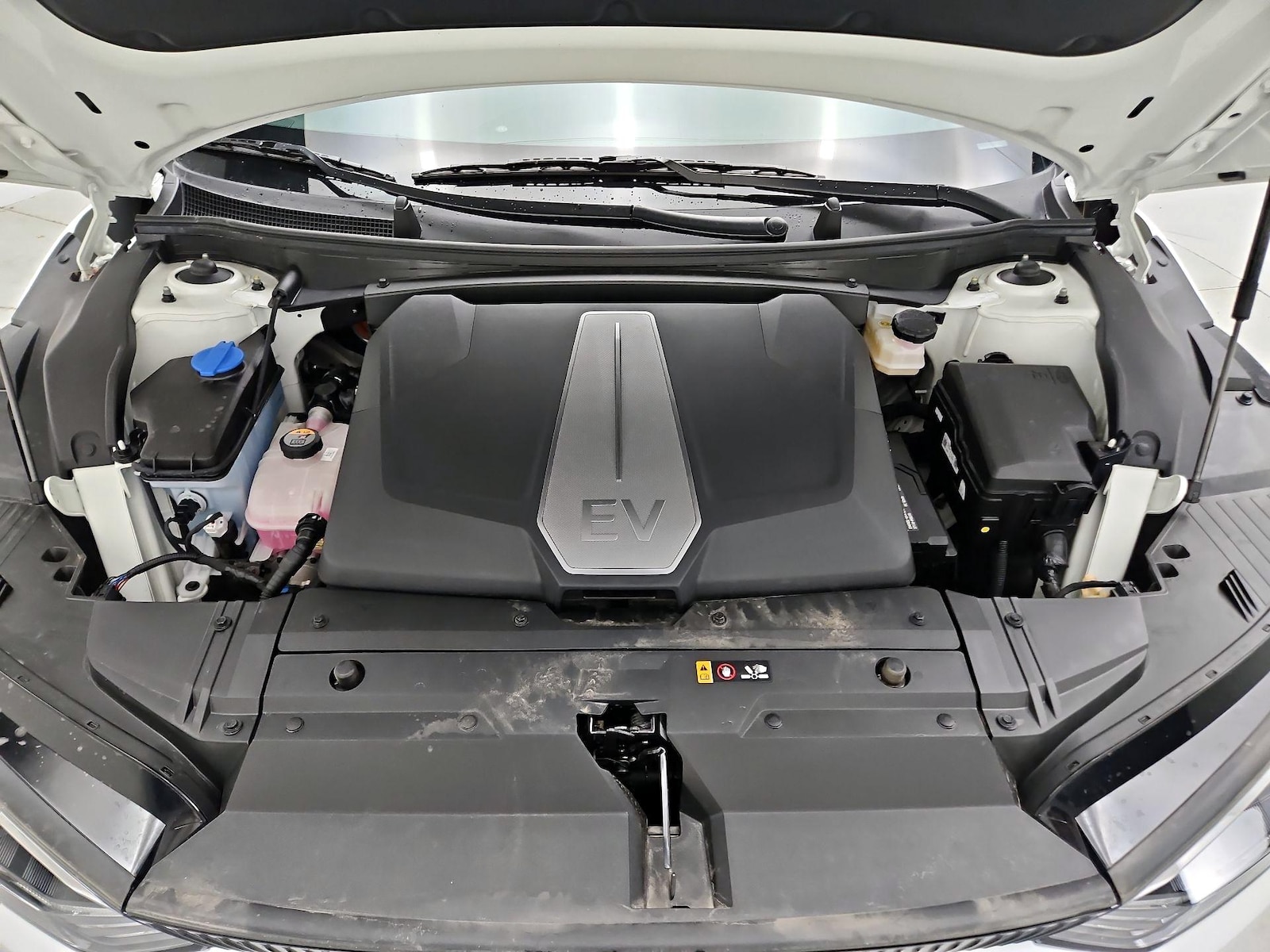 2023 Kia EV6 Wind - Photo 23