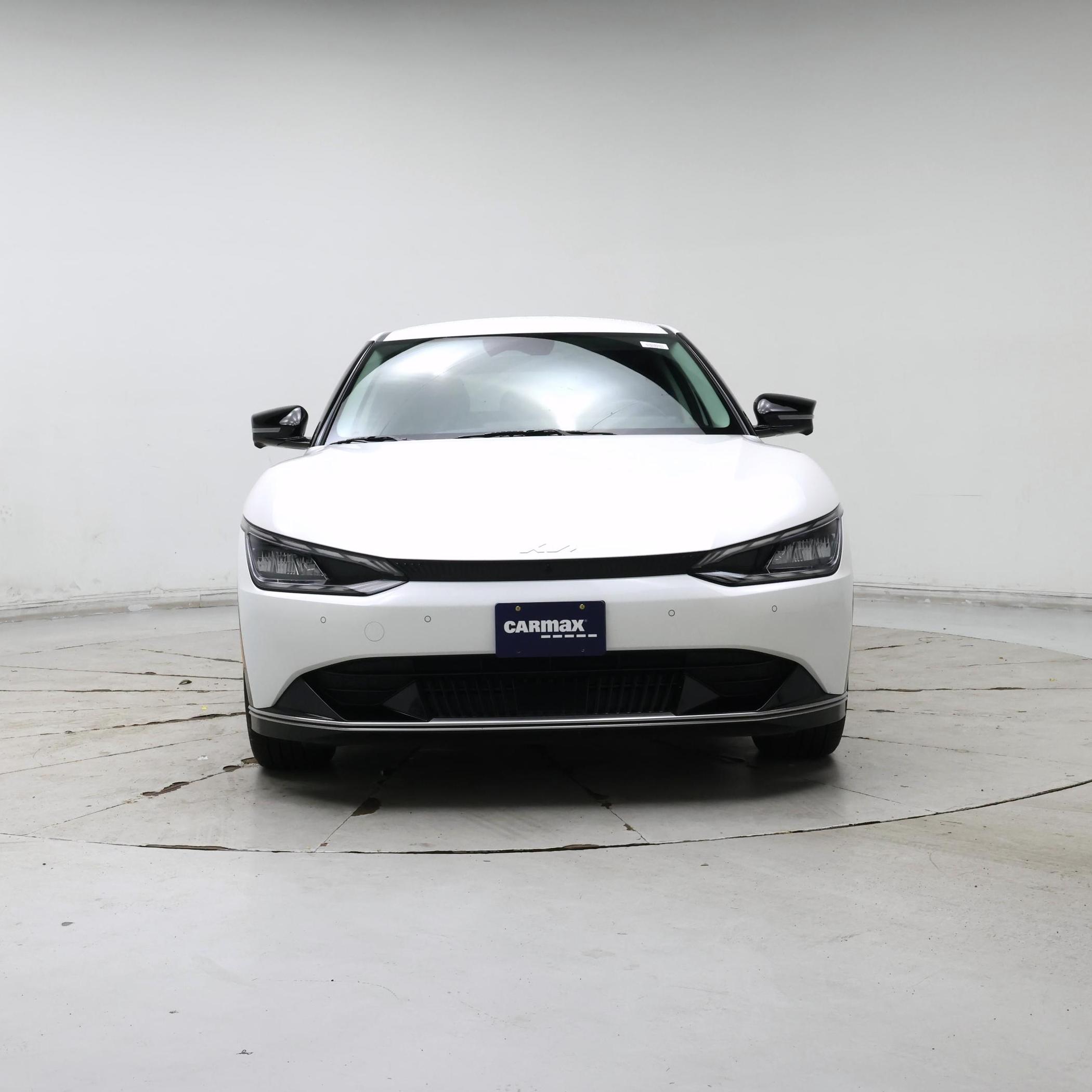 Thumbnail: 2023 Kia EV6 - 5