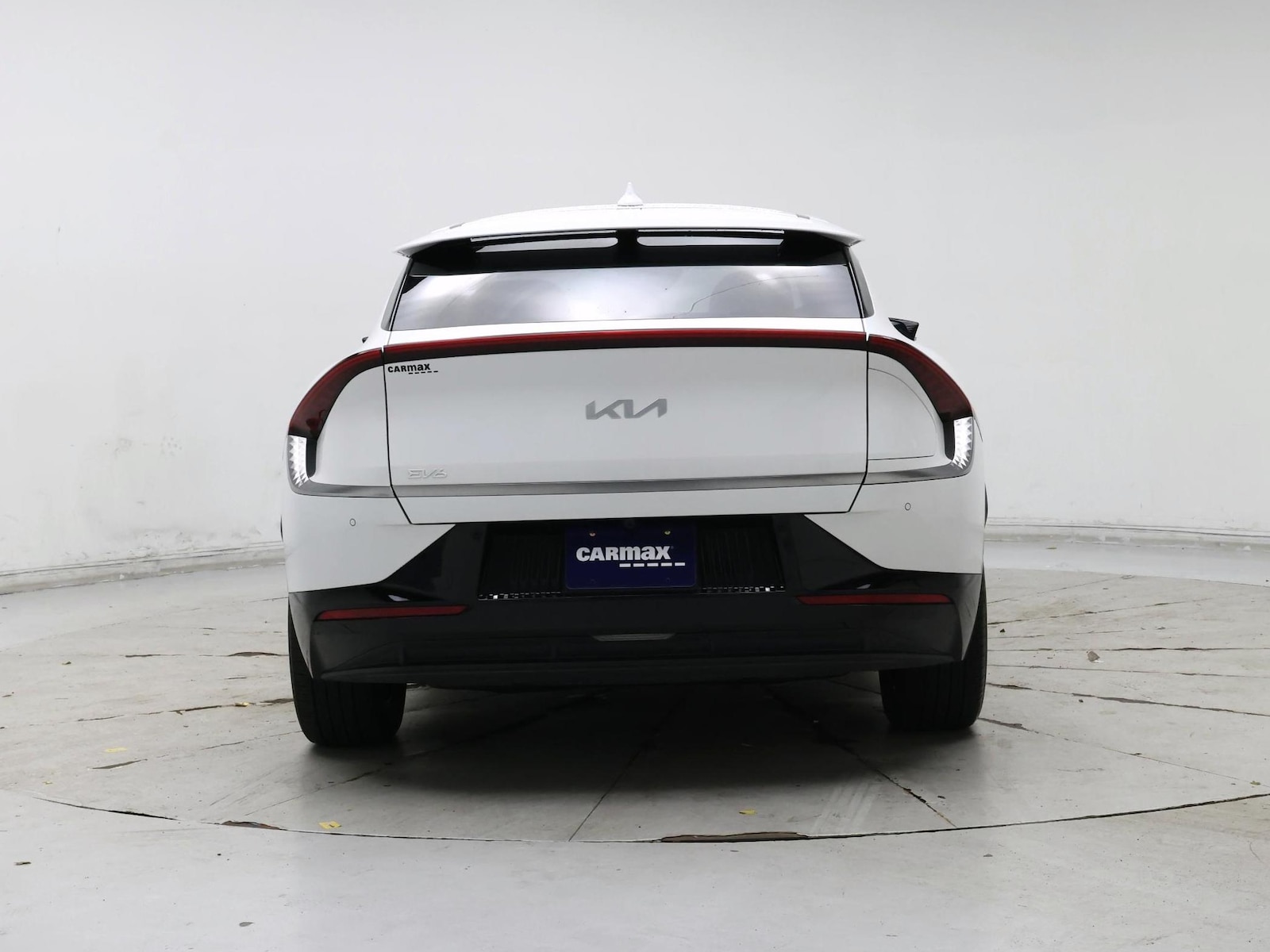 2023 Kia EV6 Wind - Photo 7