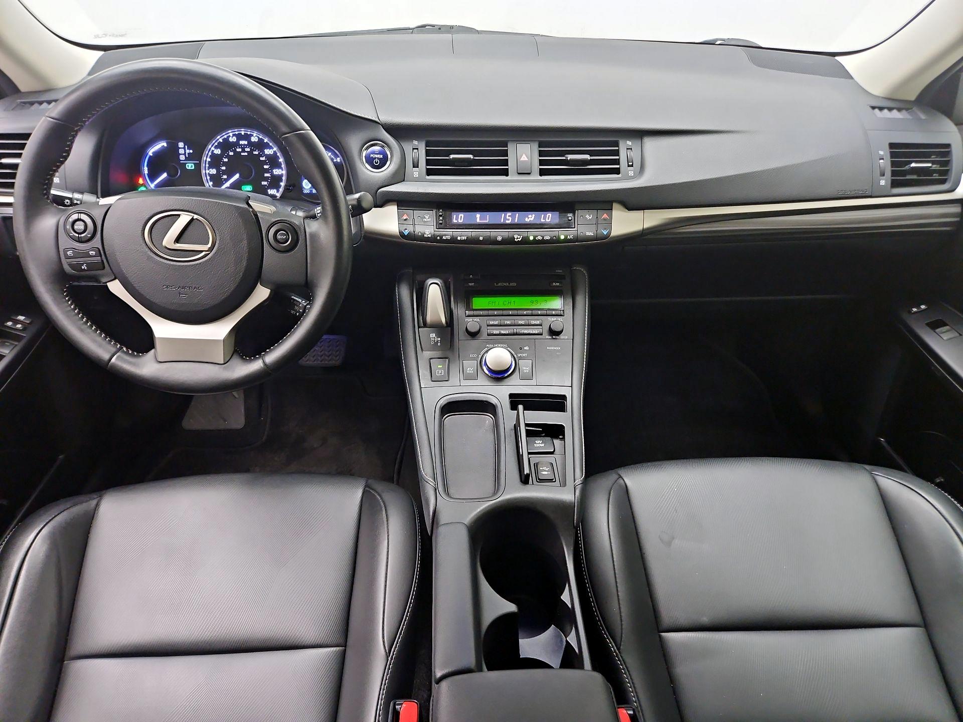 Thumbnail: 2017 Lexus CT - 9