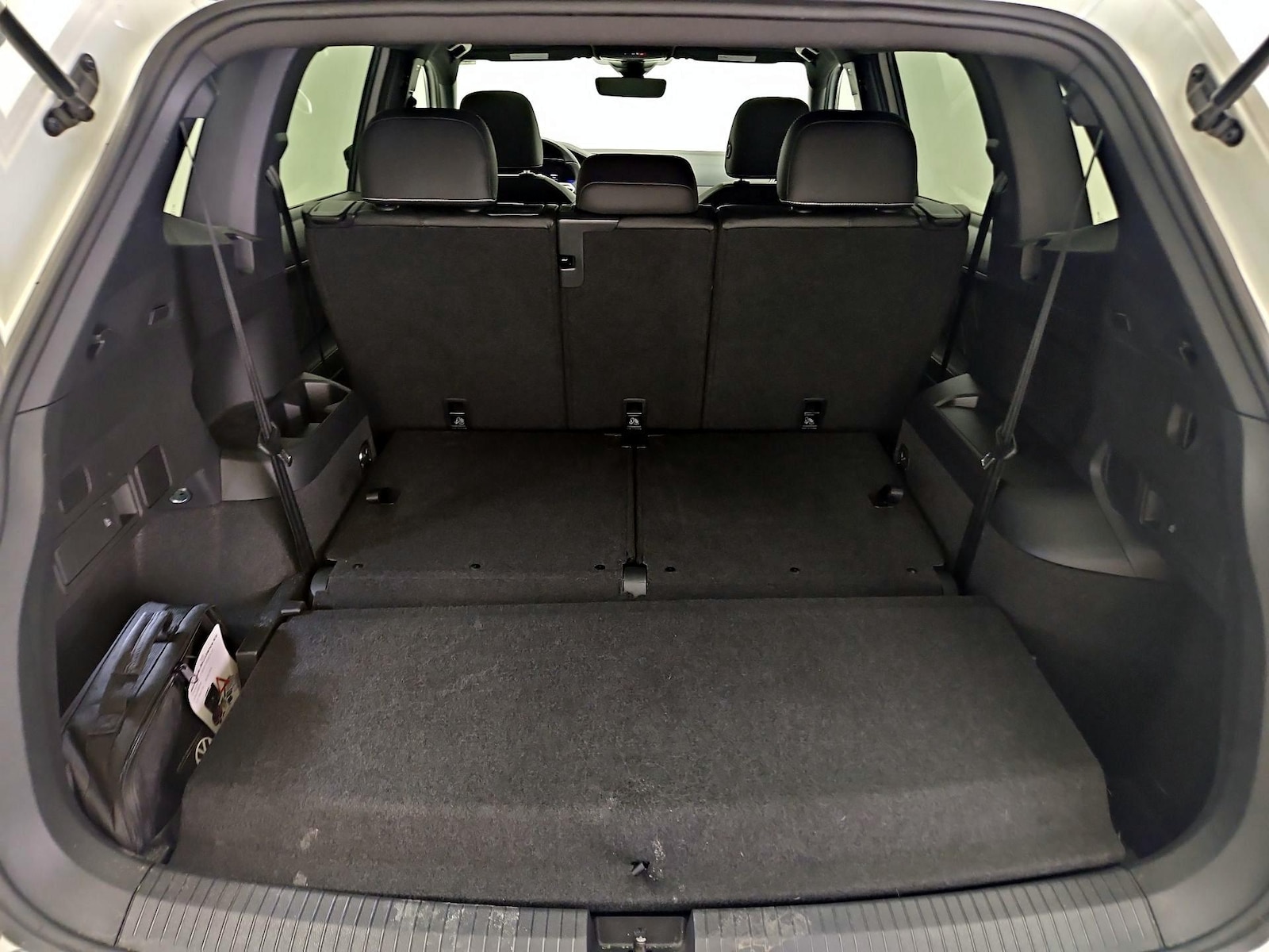 2023 Volkswagen Tiguan SE R-LINE BLACK - Photo 24