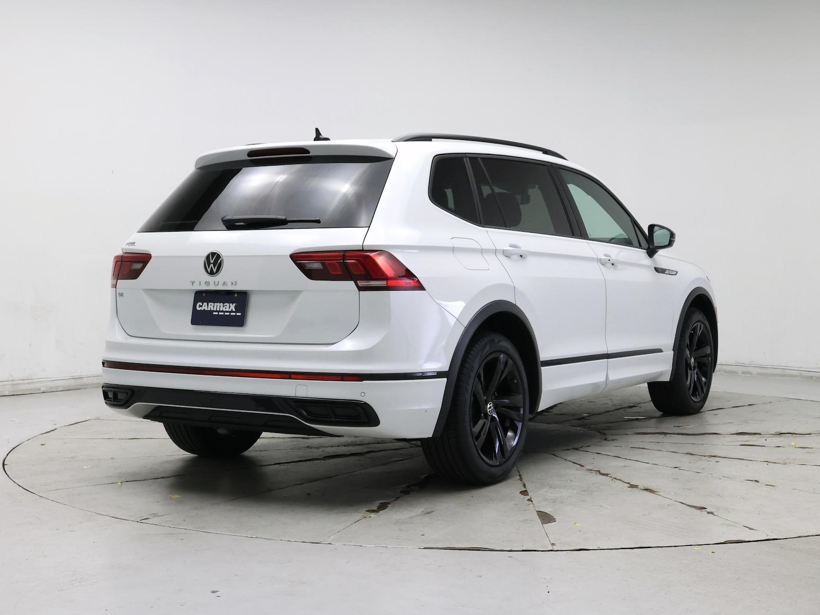 2023 Volkswagen Tiguan SE R-LINE BLACK - Photo 9