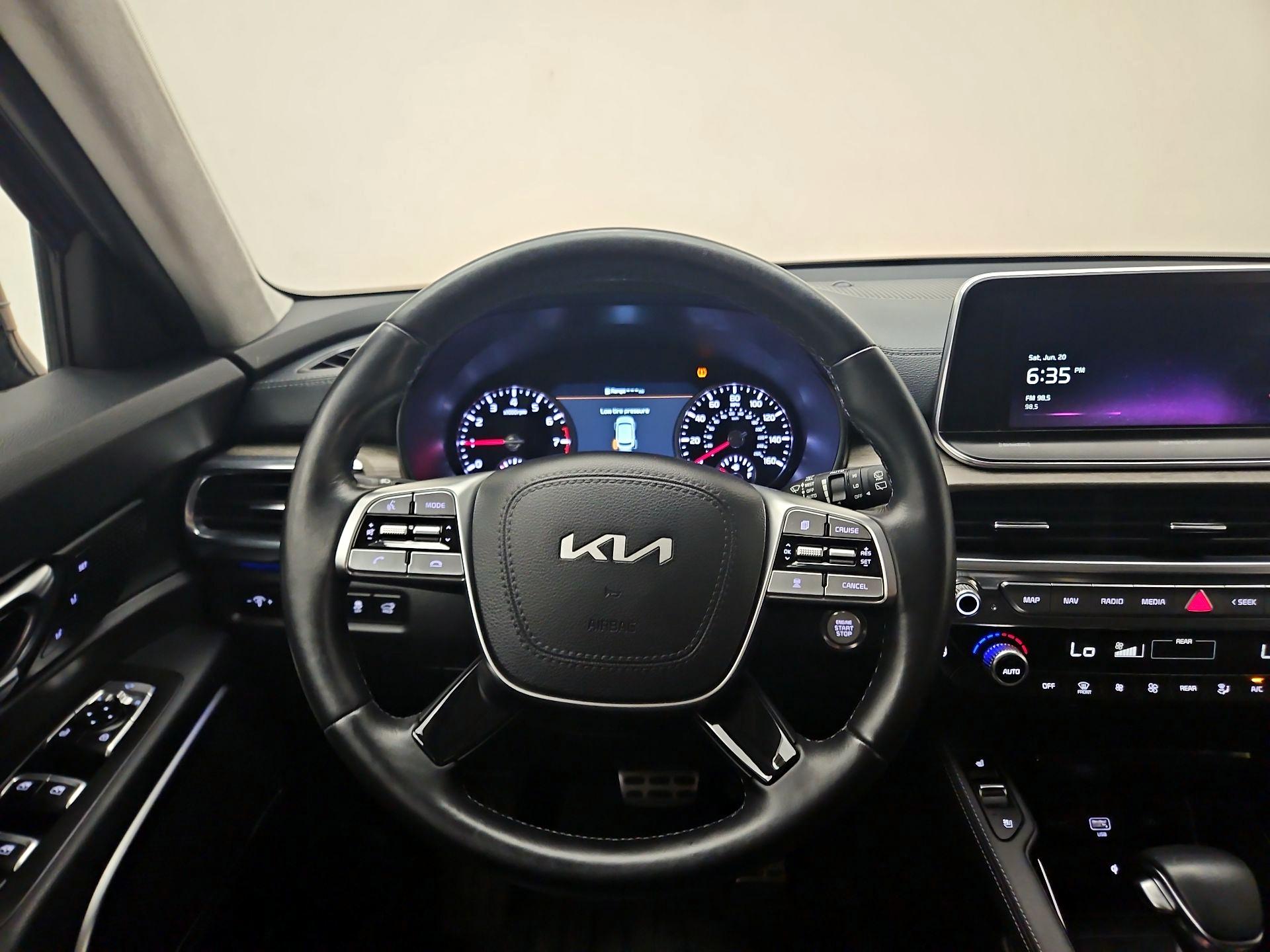 Thumbnail: 2022 Kia Telluride - 10