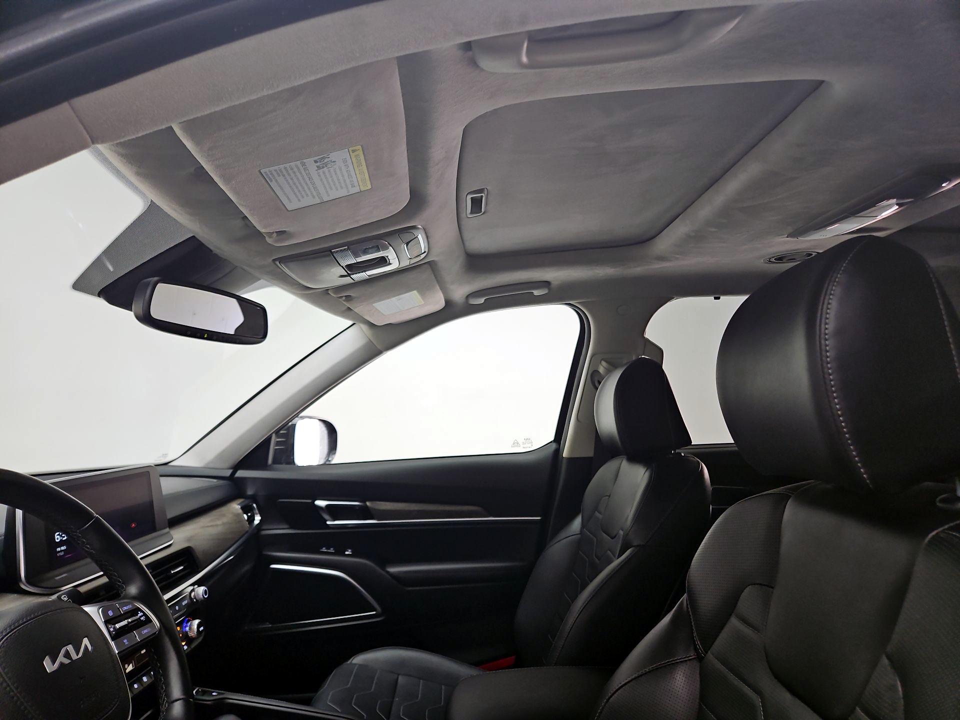 Thumbnail: 2022 Kia Telluride - 19