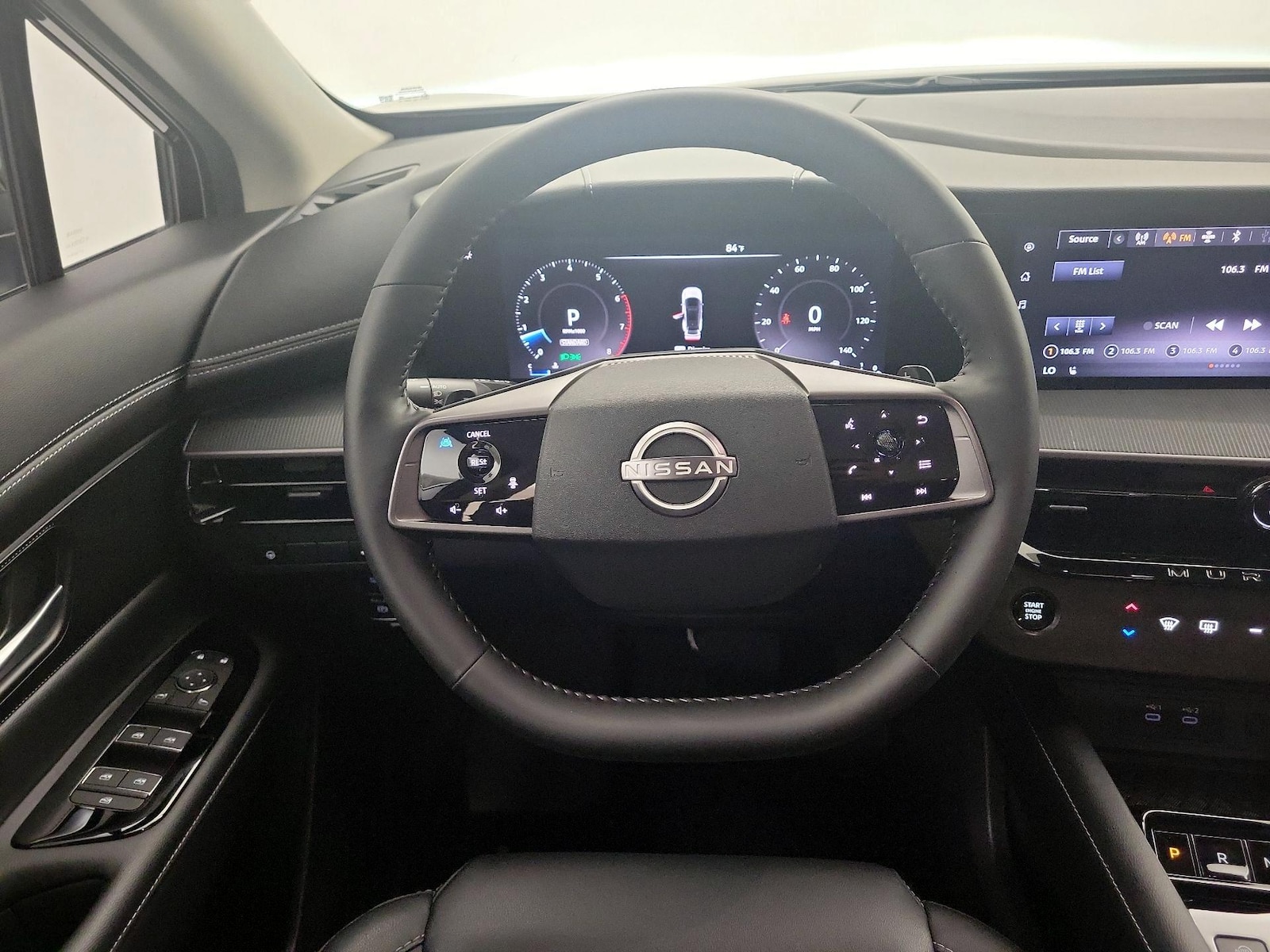 2025 Nissan Murano SV - Photo 11
