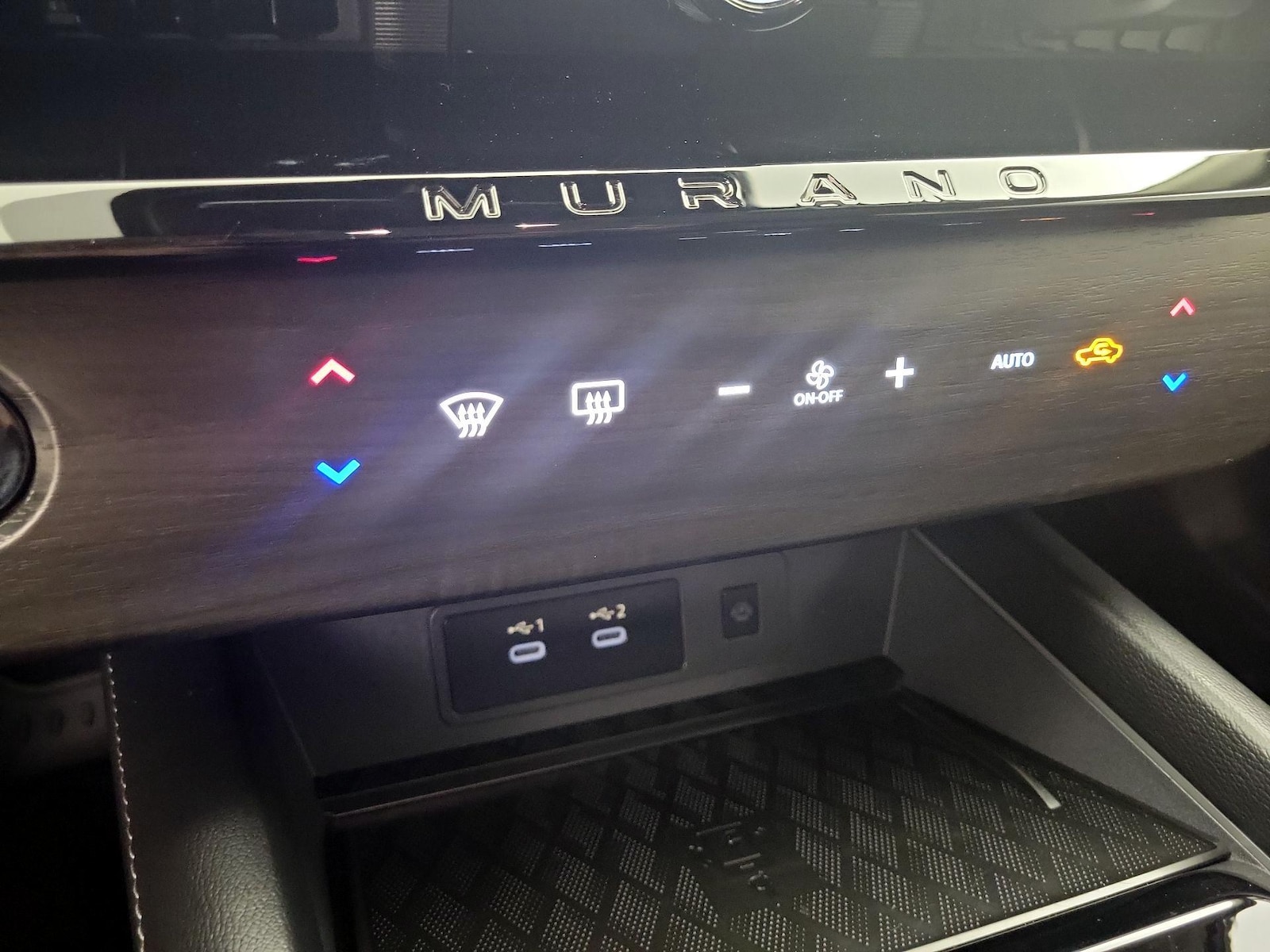 2025 Nissan Murano SV - Photo 17