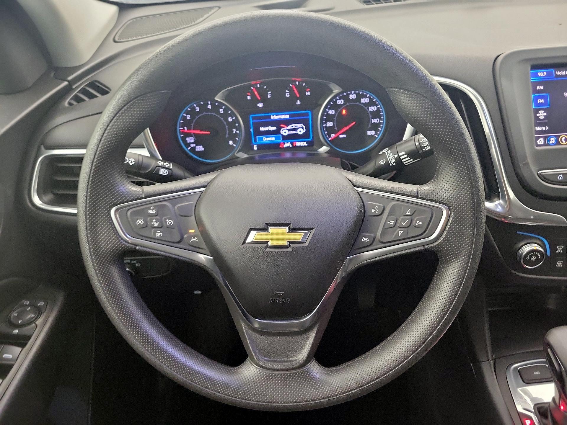 Thumbnail: 2022 Chevrolet Equinox - 10