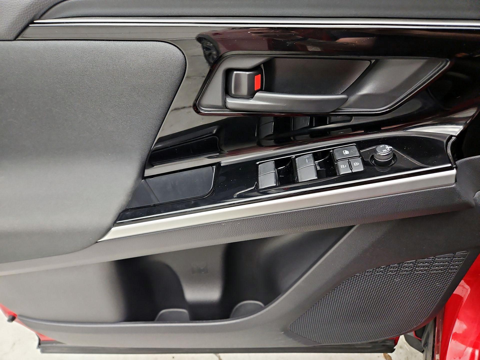 Thumbnail: 2023 Subaru Solterra - 12