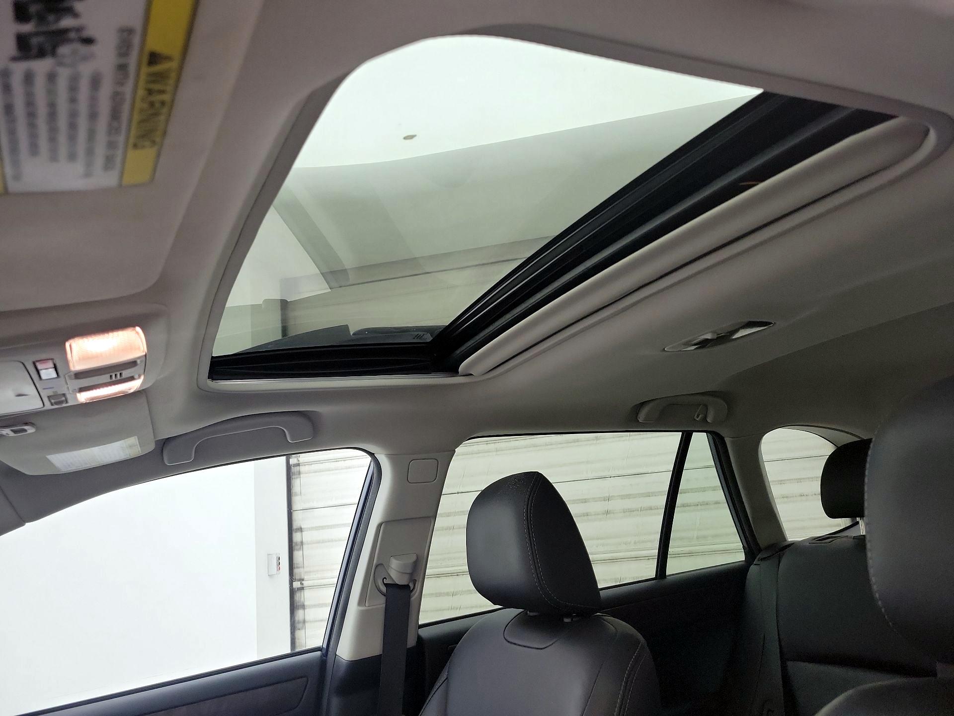 Thumbnail: 2016 Subaru Outback - 19
