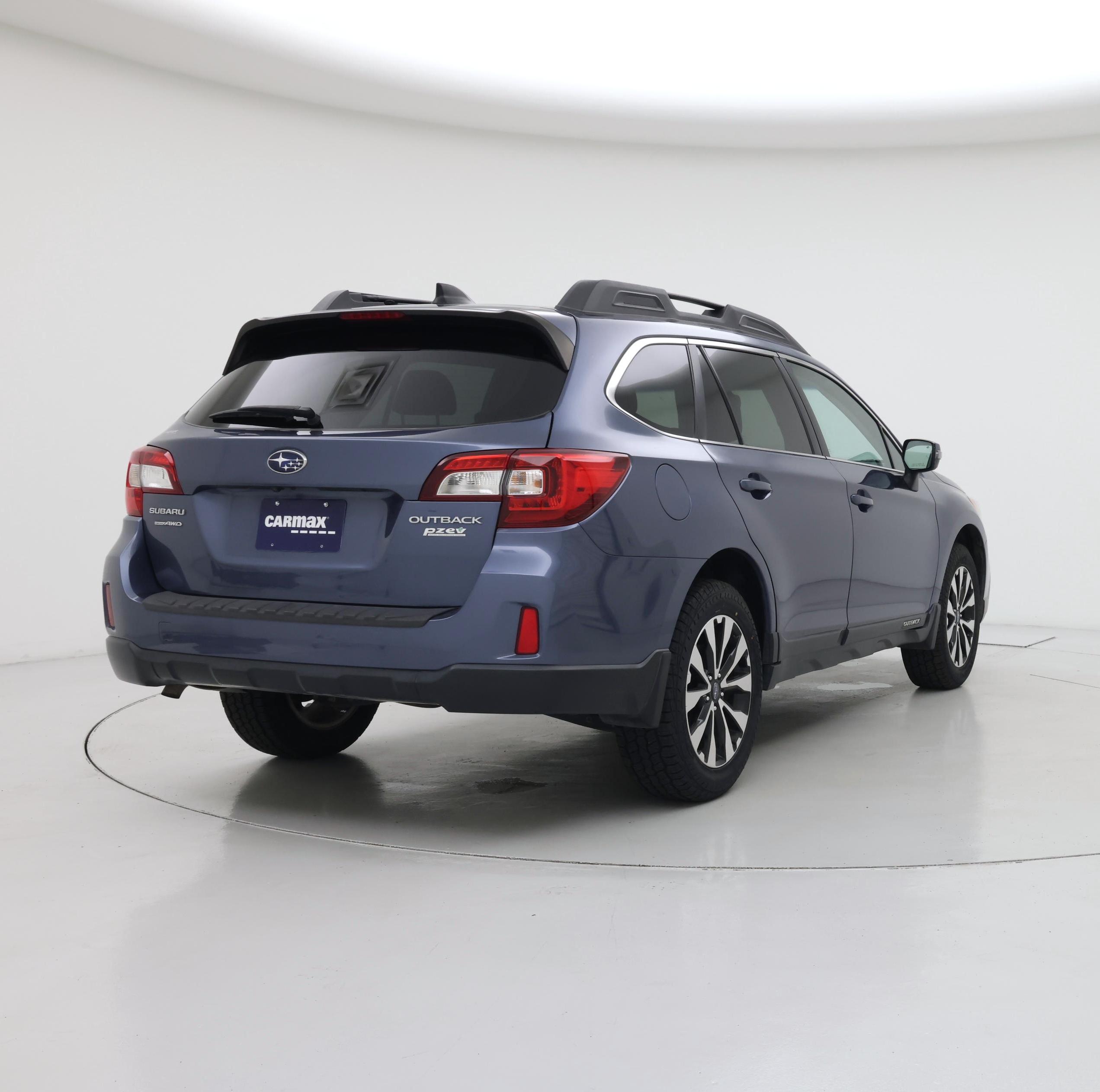 Thumbnail: 2016 Subaru Outback - 8