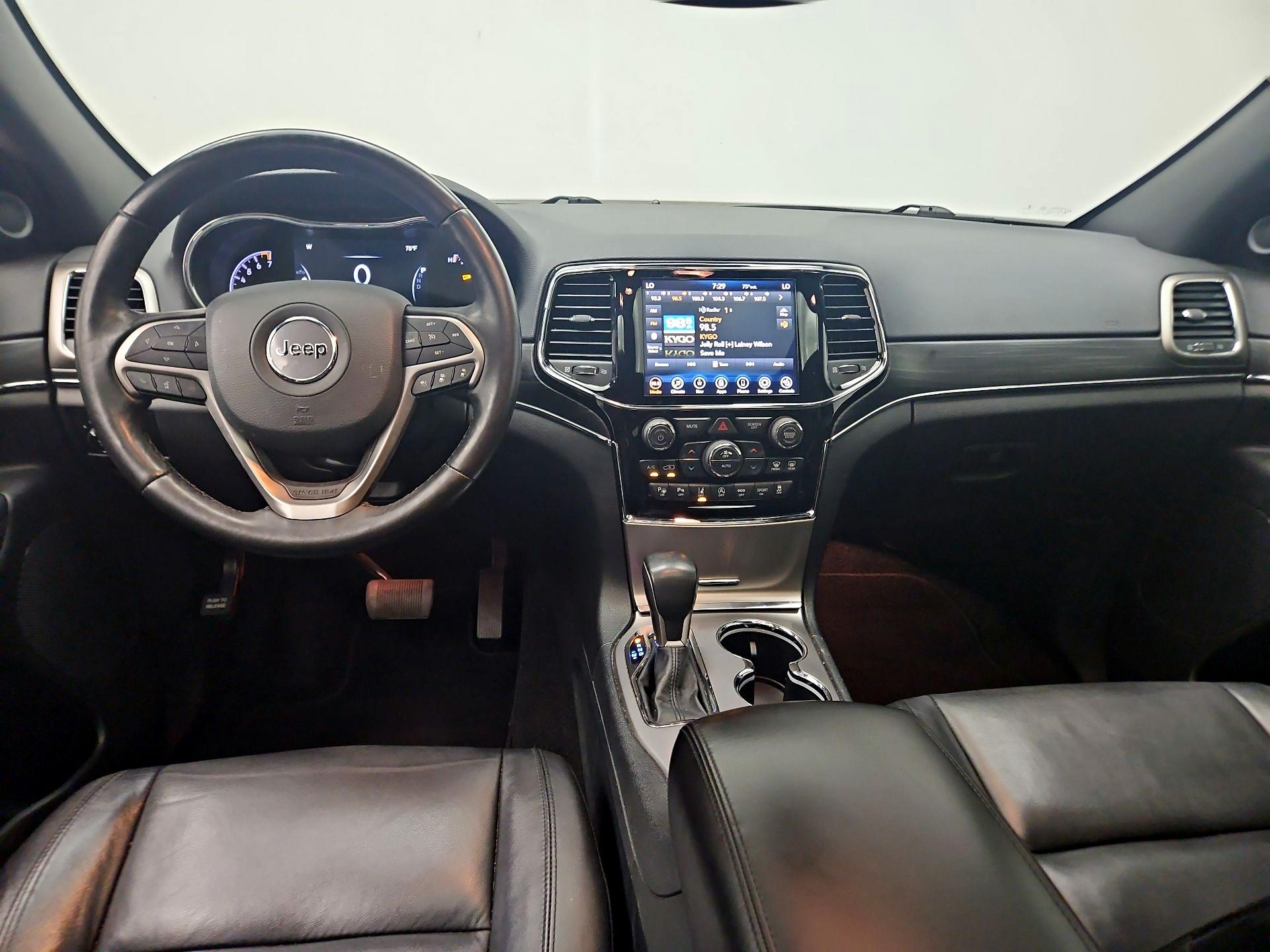 Thumbnail: 2020 Jeep Grand Cherokee - 9
